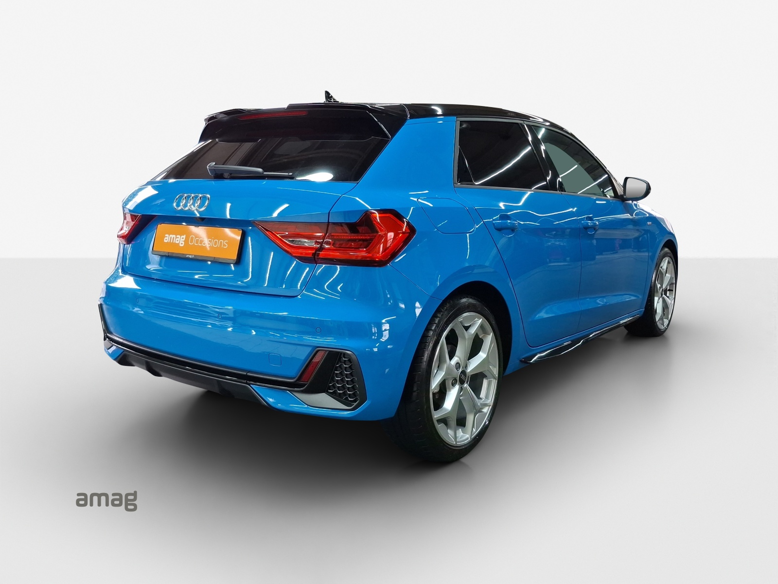 AUDI A1 Sportback 30 TFSI S Line Attraction S-tronic-image-4