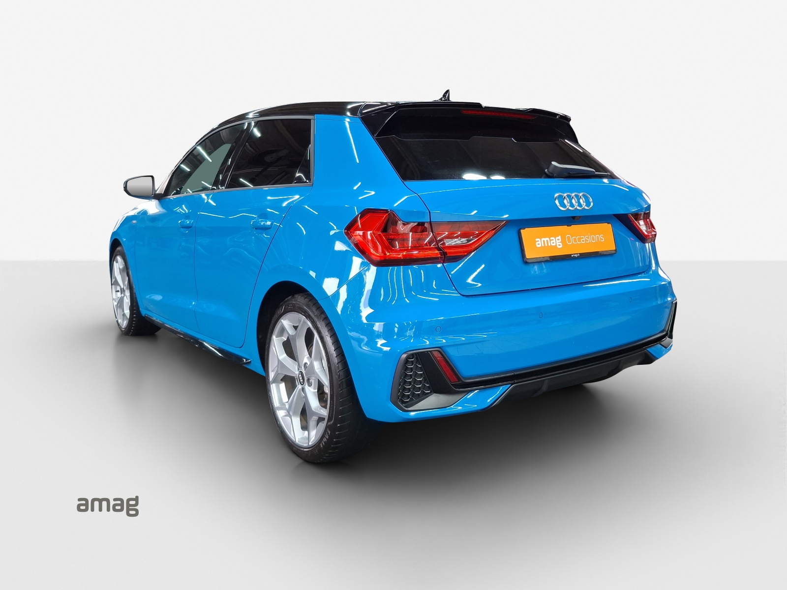 AUDI A1 Sportback 30 TFSI S Line Attraction S-tronic-showroom-element-2