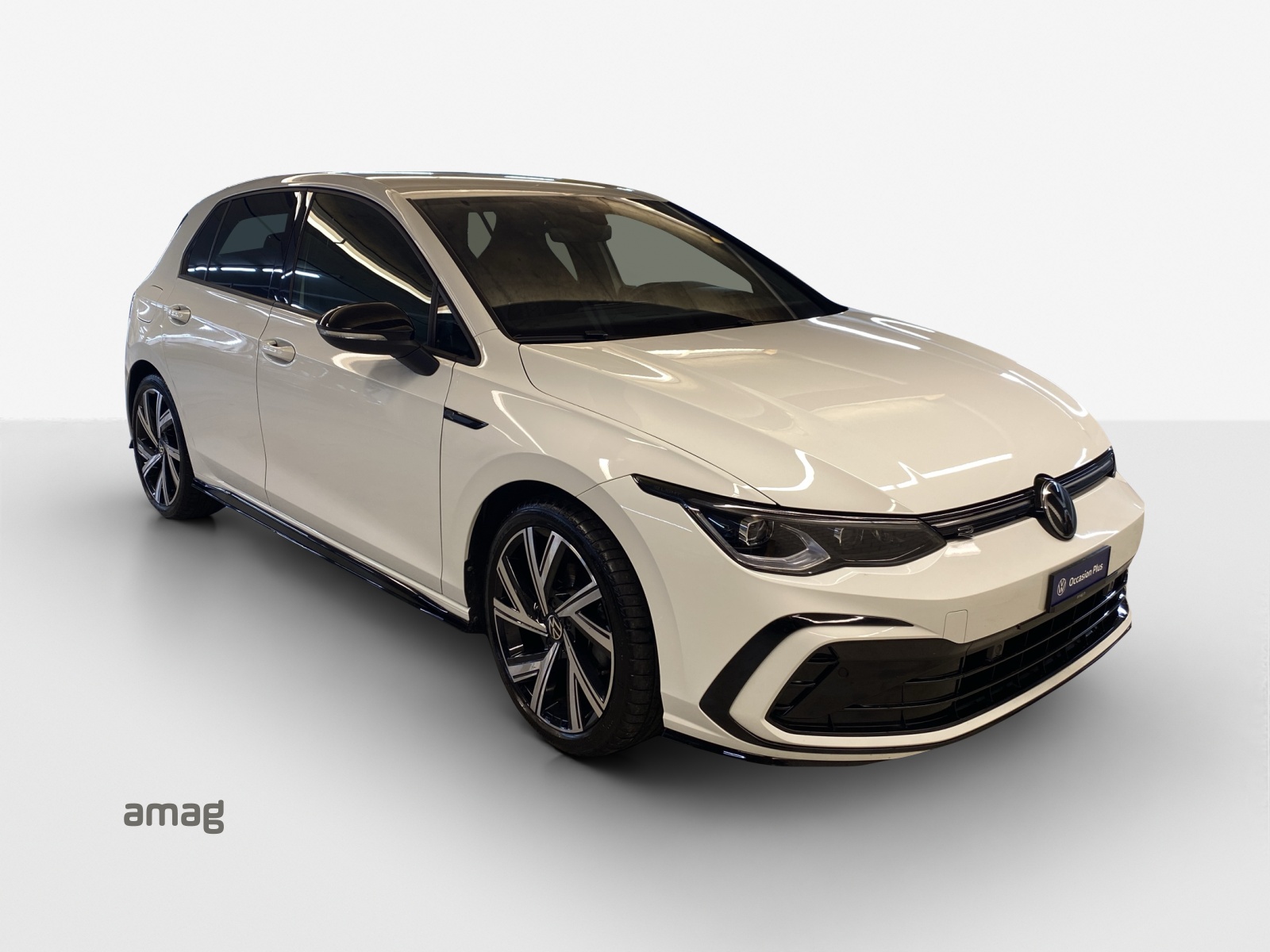 VW Golf 1.5 eTSI mHEV ACT R-Line 75 Edition DSG-image-5