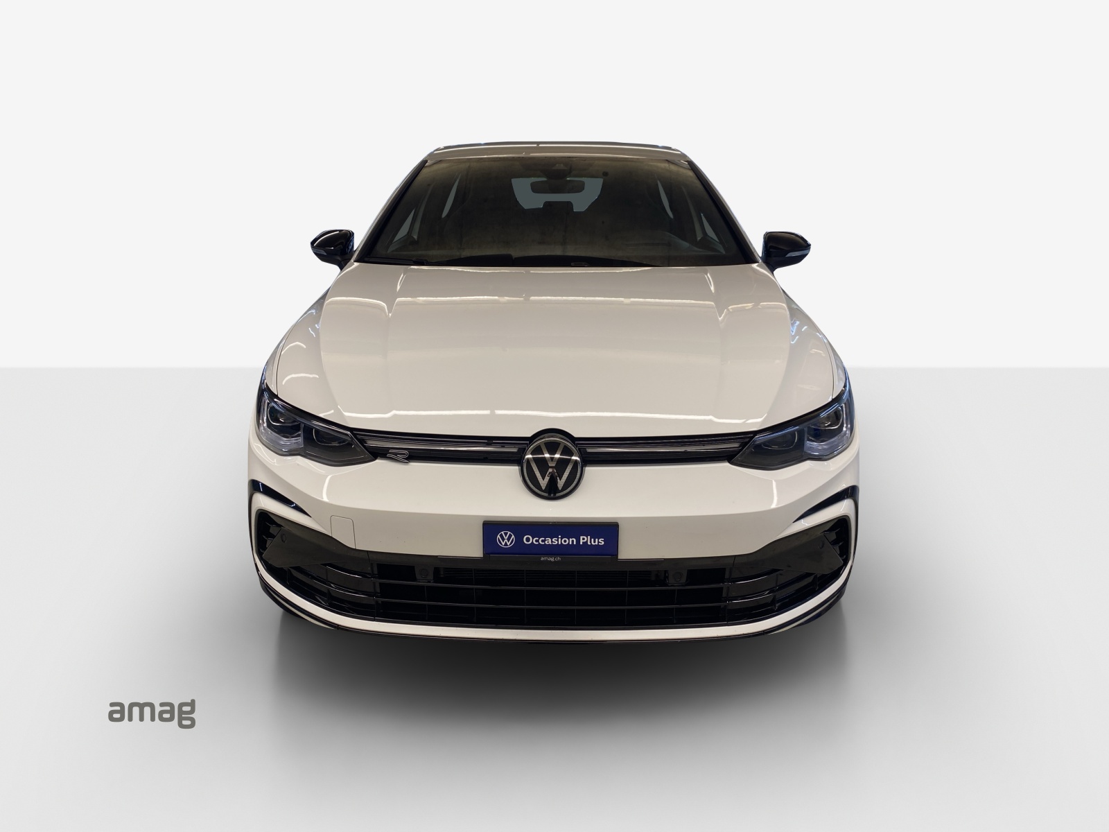 VW Golf 1.5 eTSI mHEV ACT R-Line 75 Edition DSG-image-6