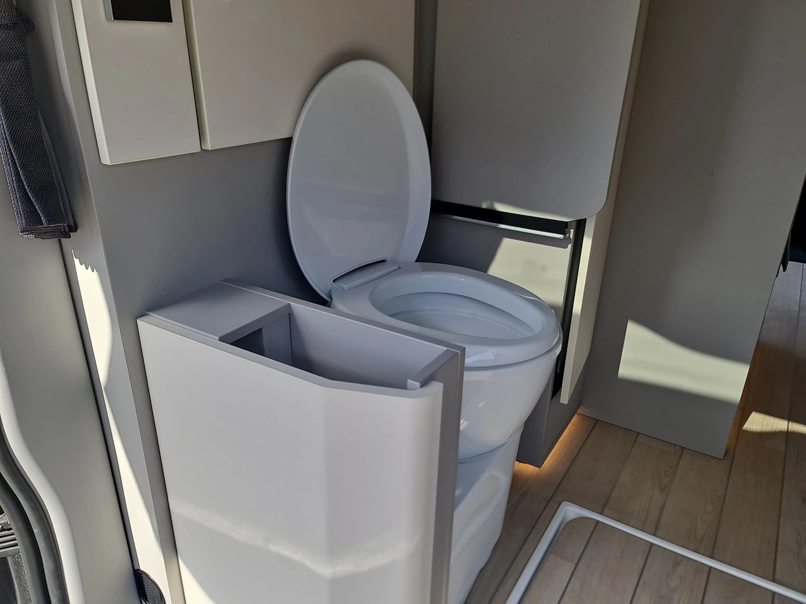WESTFALIA New Kelsey 2.0D 8G-image-18