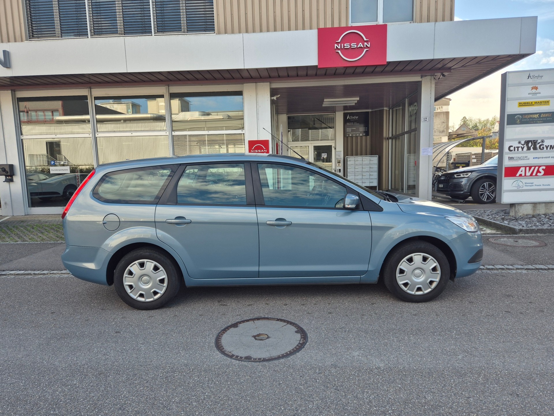 FORD Focus 1.6i VCT Carving-image-2