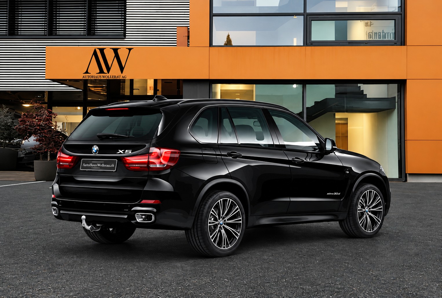 BMW X5 30d M Sport xDrive SAG / CH Fahrzeug , Pano, AHK, ACC , Totwinkel ,Harman Kardon uvm.-image-4