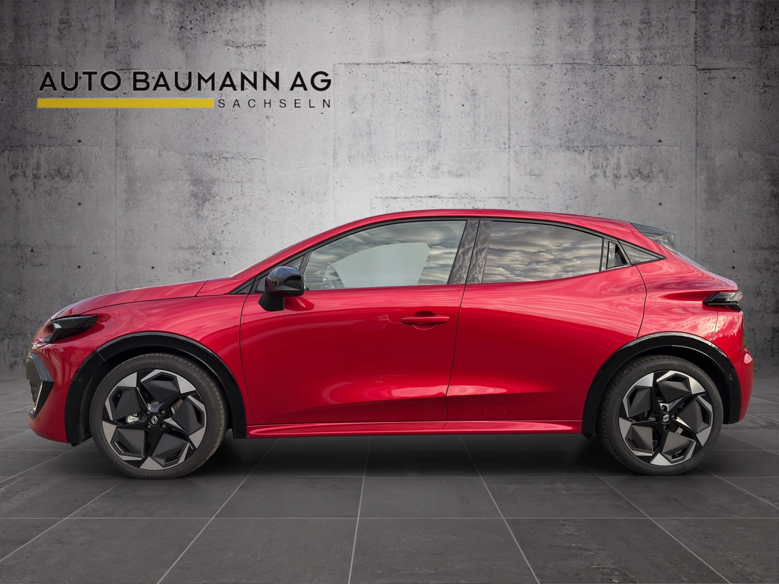 RENAULT Clio 1.8 E-Tech Techno-image-0