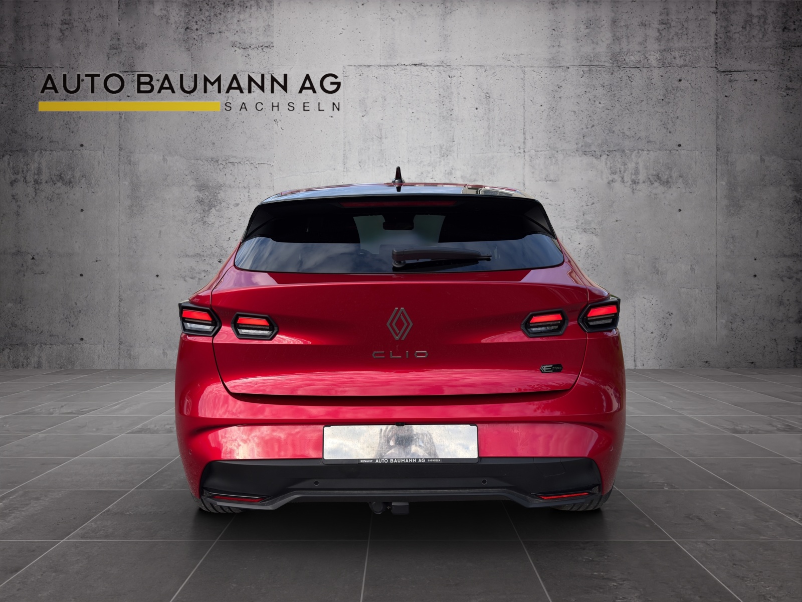 RENAULT Clio 1.8 E-Tech Techno-image-6