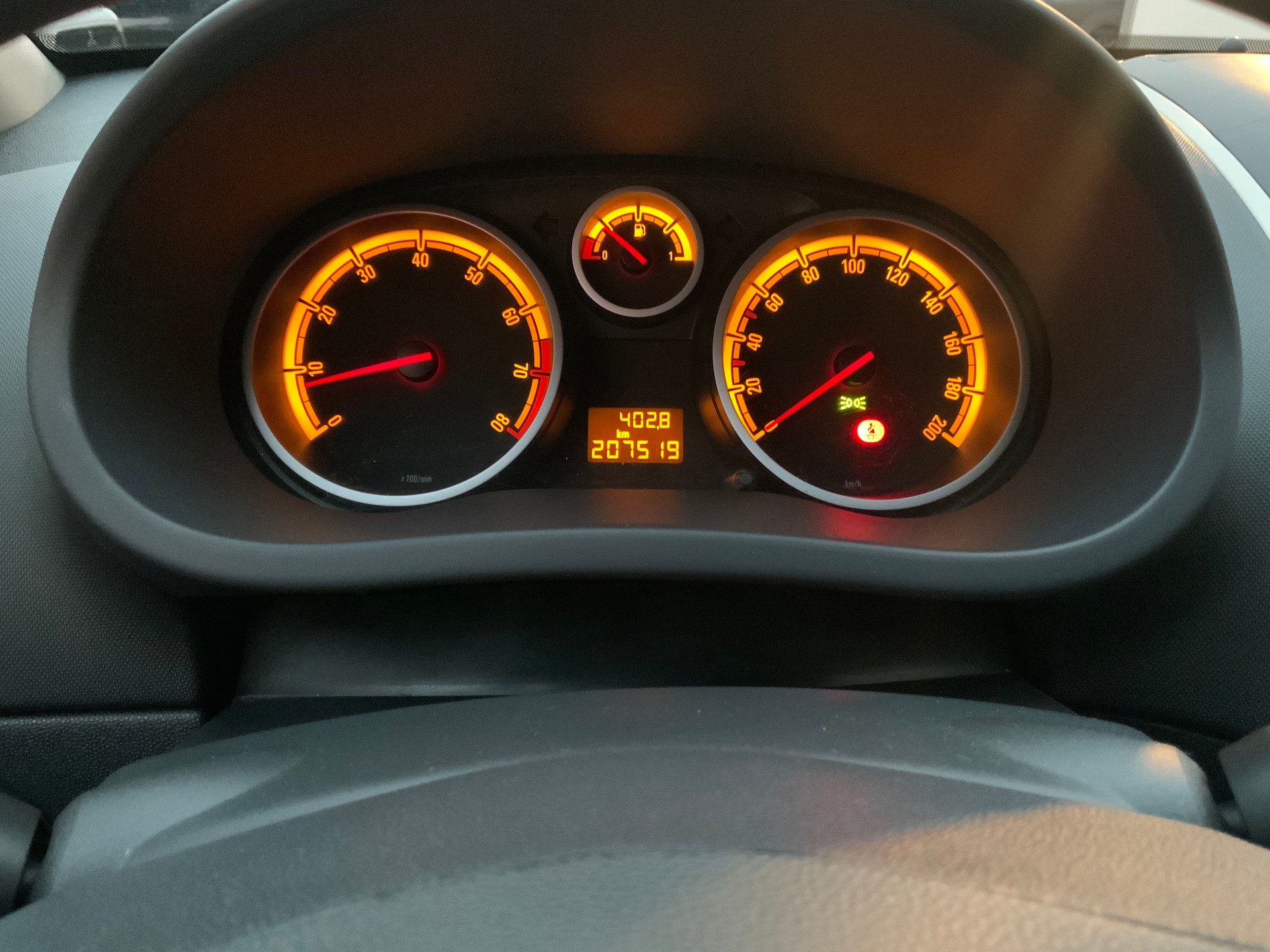 OPEL Corsa 1.4 TP Sport-image-8