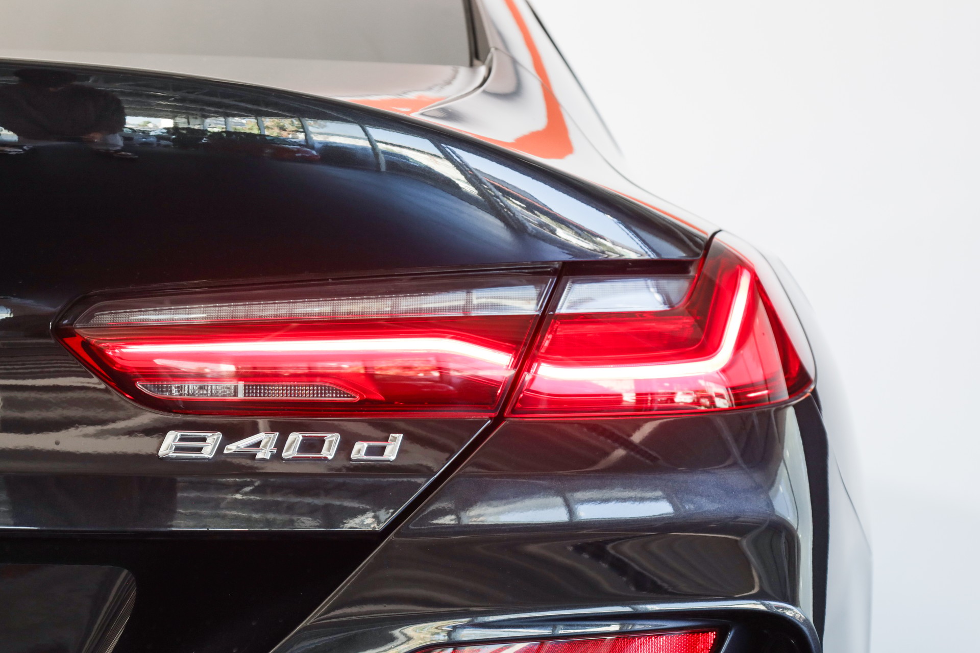 BMW 840d xDrive M Sport GranCoupé Laserlight / Toit panoramique / Jantes M 20"-image-7