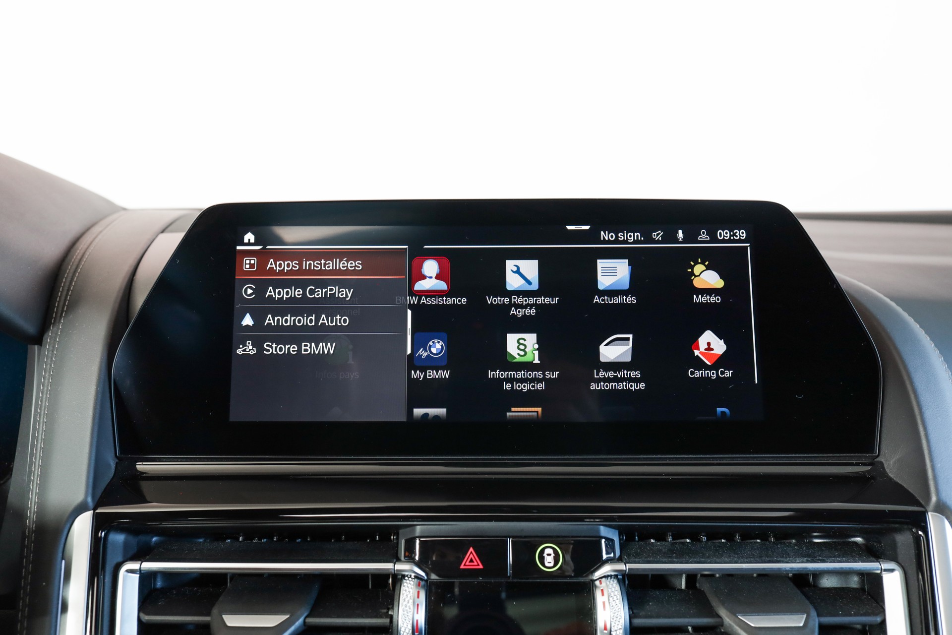 BMW 840d xDrive M Sport GranCoupé Laserlight / Toit panoramique / Jantes M 20"-image-19
