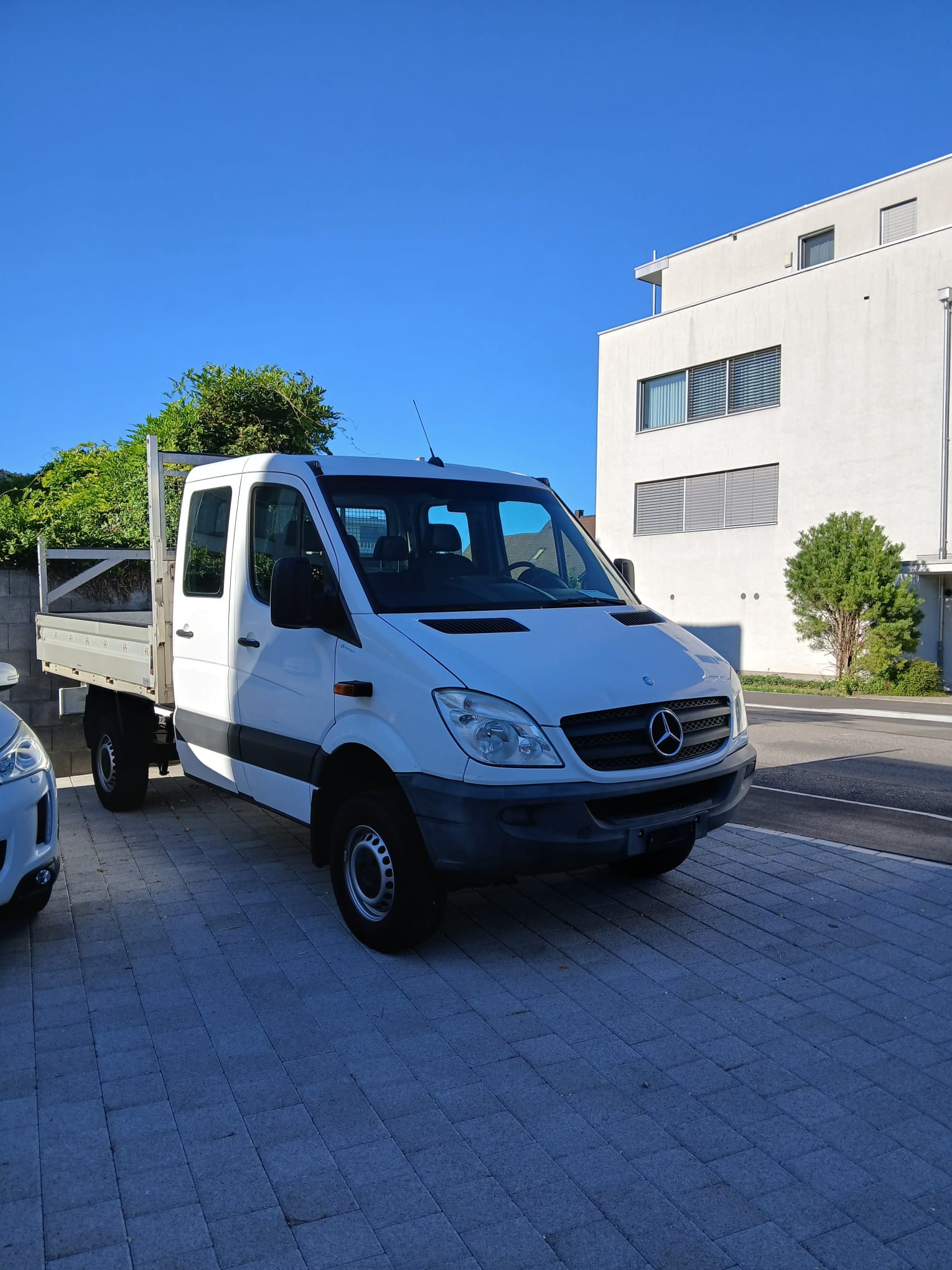 MERCEDES-BENZ 316-image-0