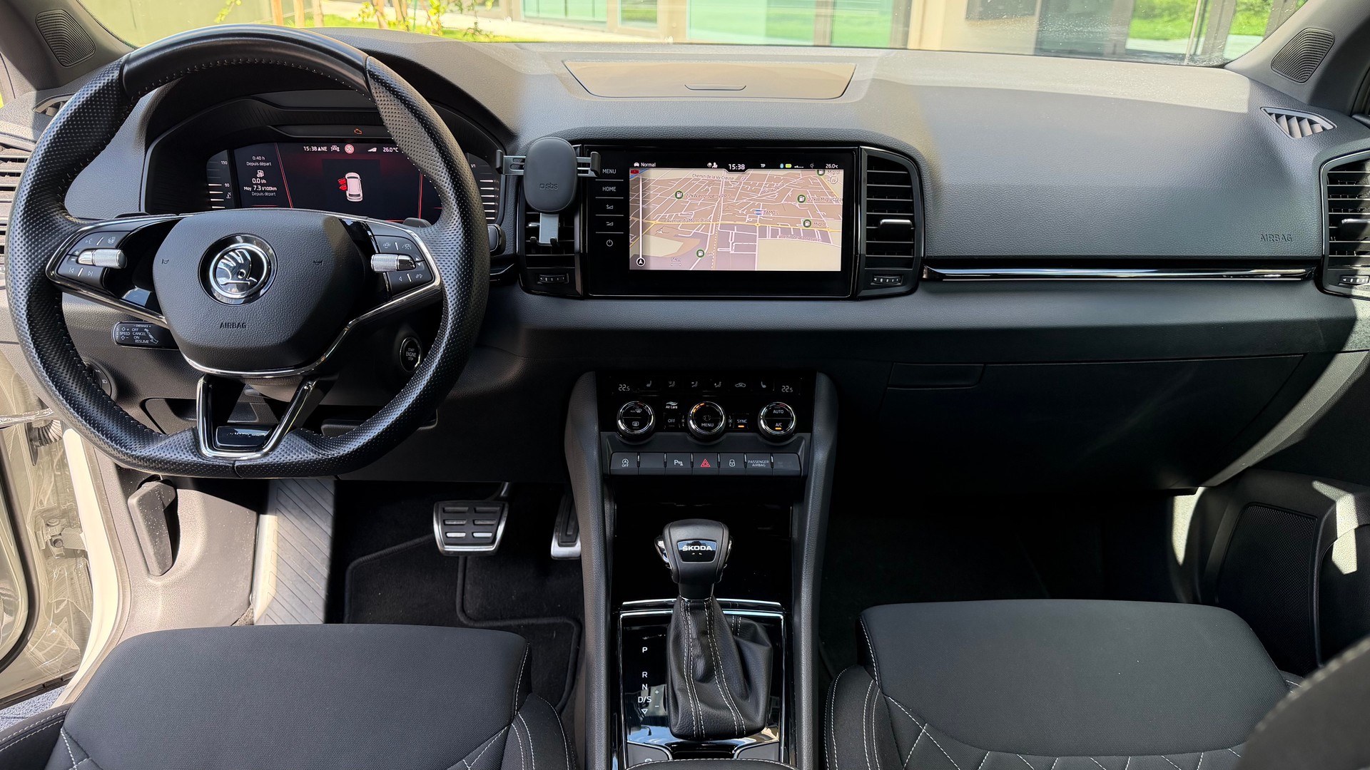 SKODA 1.5 TSI SportLine DSG (avec garantie)-image-2
