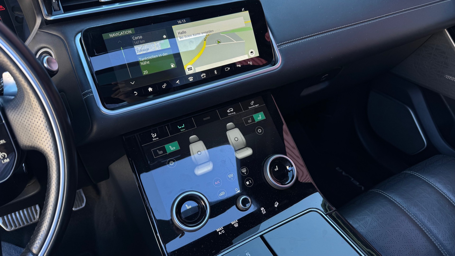 LAND ROVER Range Rover Velar R-Dynamic D 300 HSE Automatic-image-14