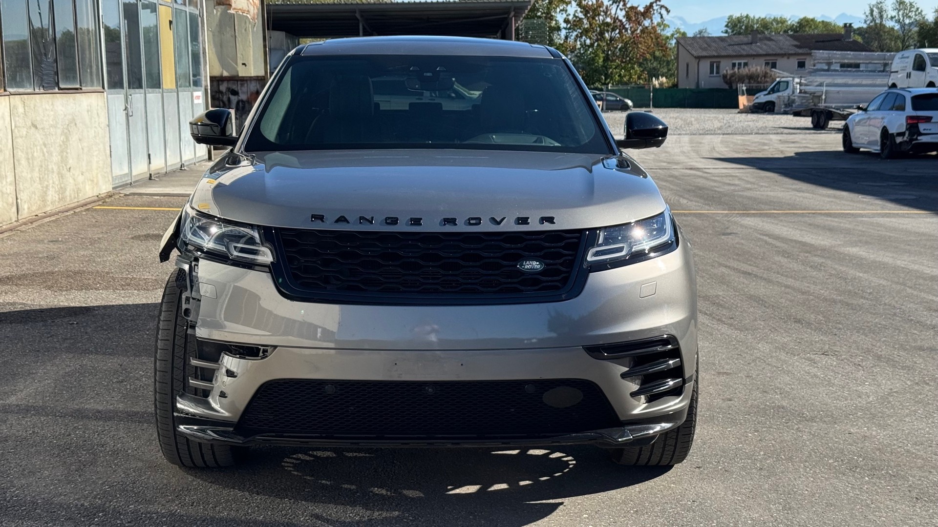 LAND ROVER Range Rover Velar R-Dynamic D 300 HSE Automatic-image-1
