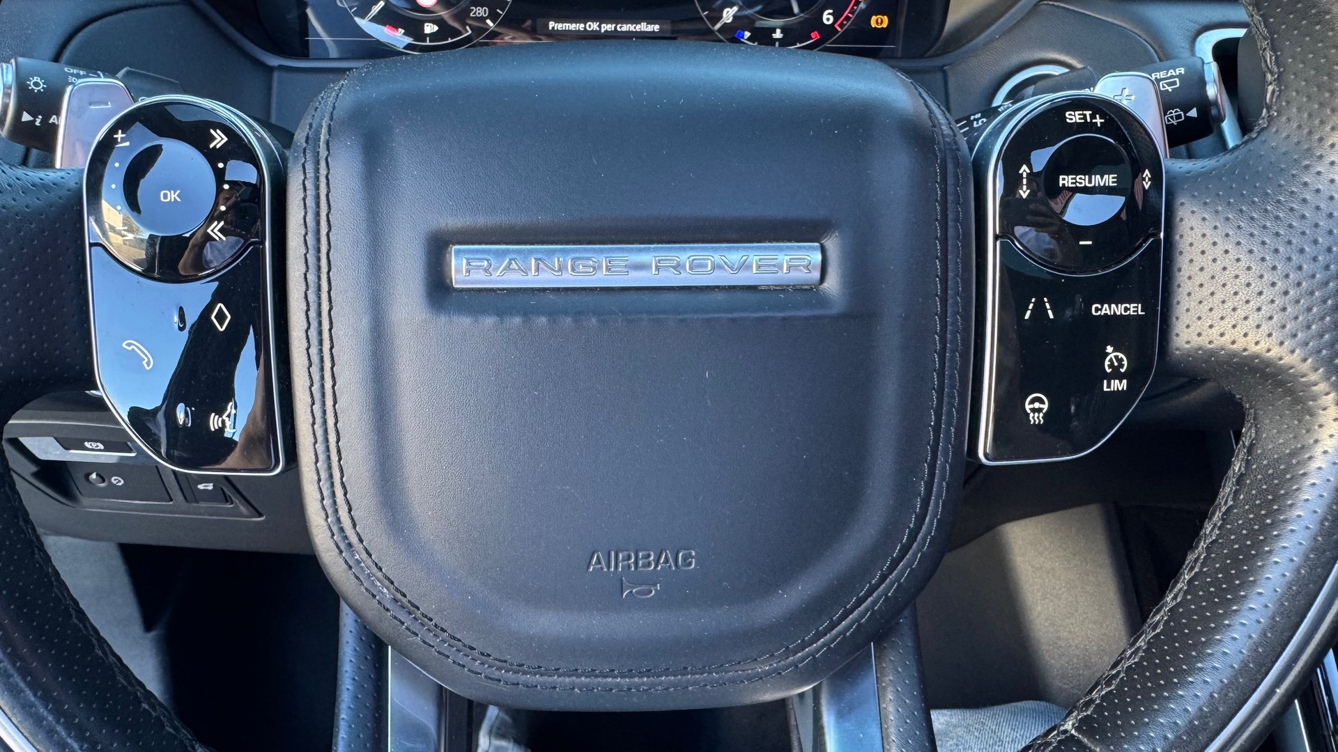 LAND ROVER Range Rover Velar R-Dynamic D 300 HSE Automatic-image-12
