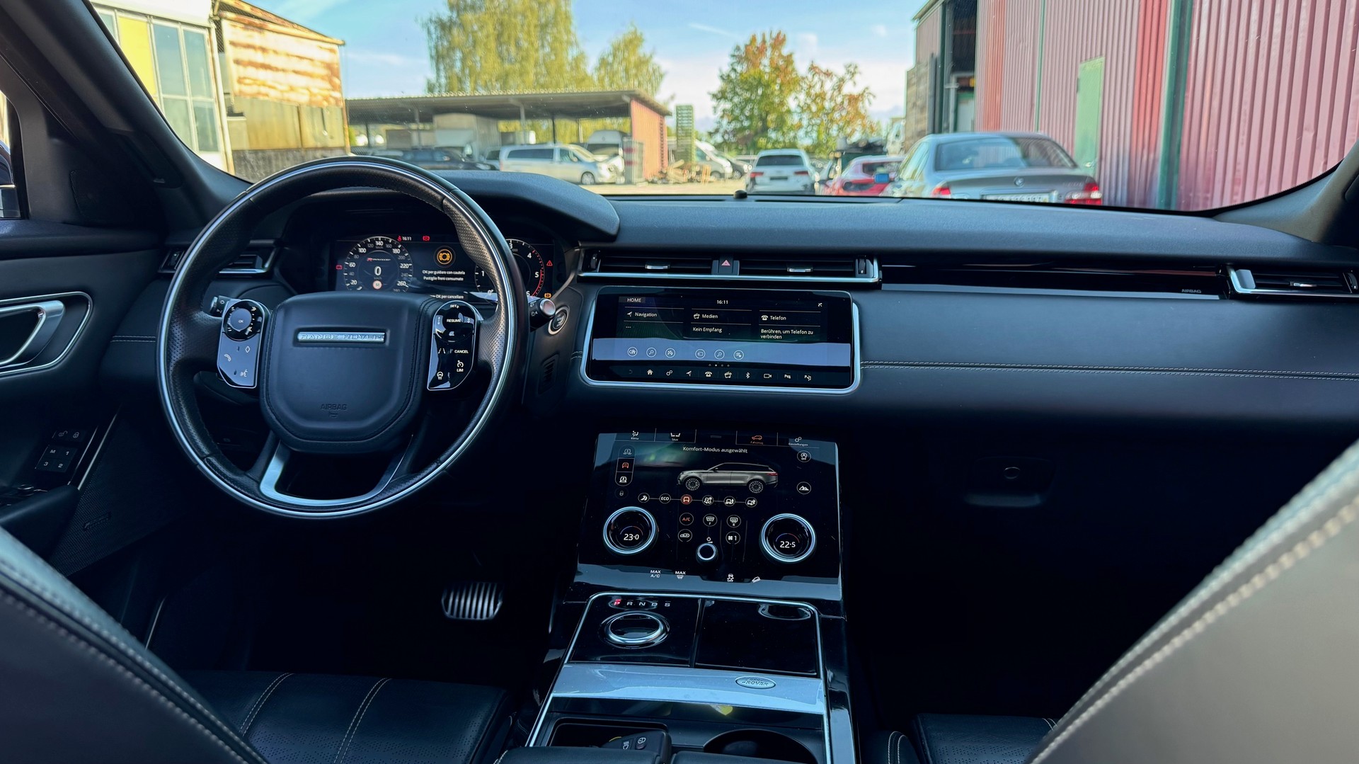 LAND ROVER Range Rover Velar R-Dynamic D 300 HSE Automatic-image-9