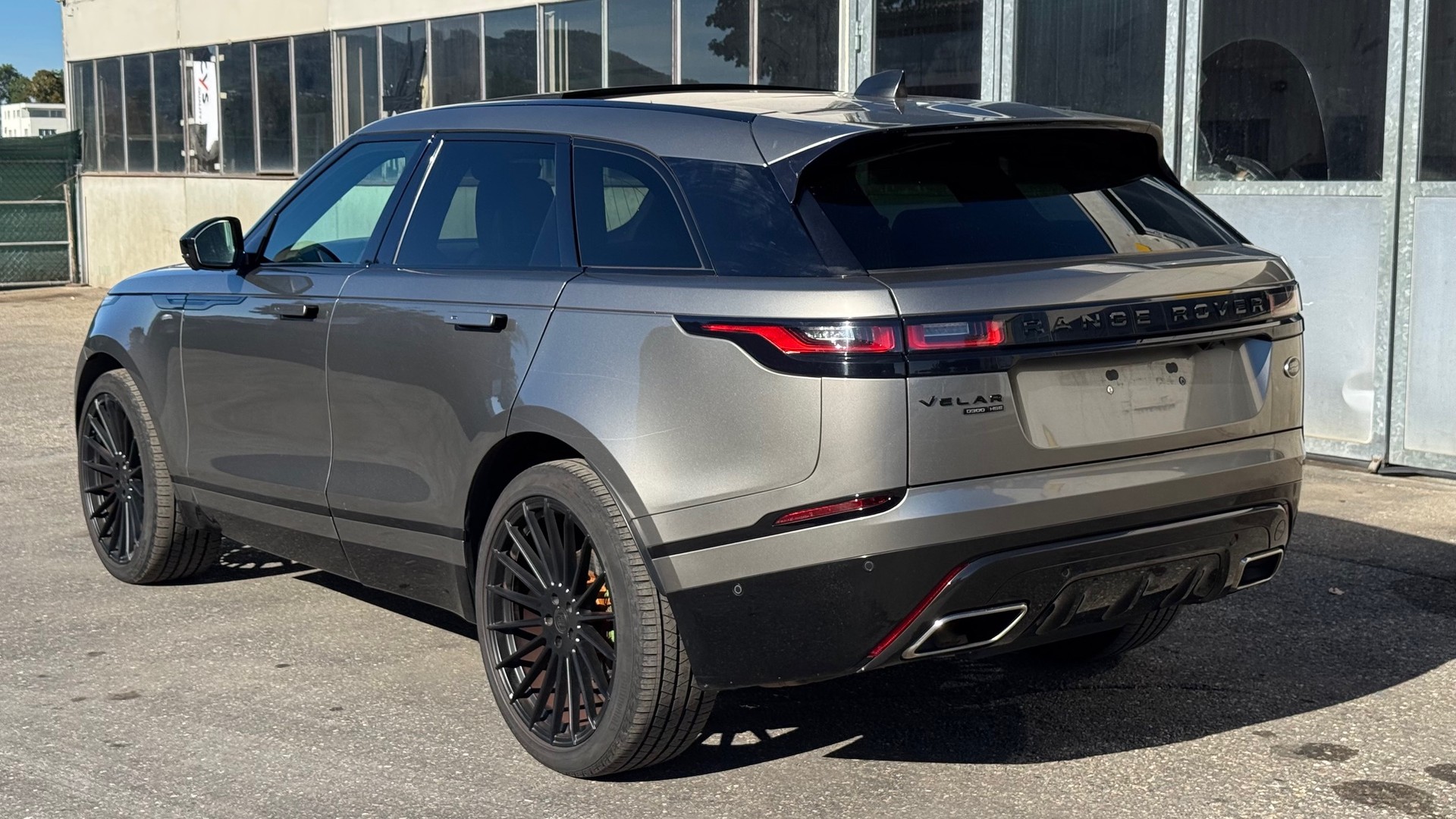 LAND ROVER Range Rover Velar R-Dynamic D 300 HSE Automatic-image-6