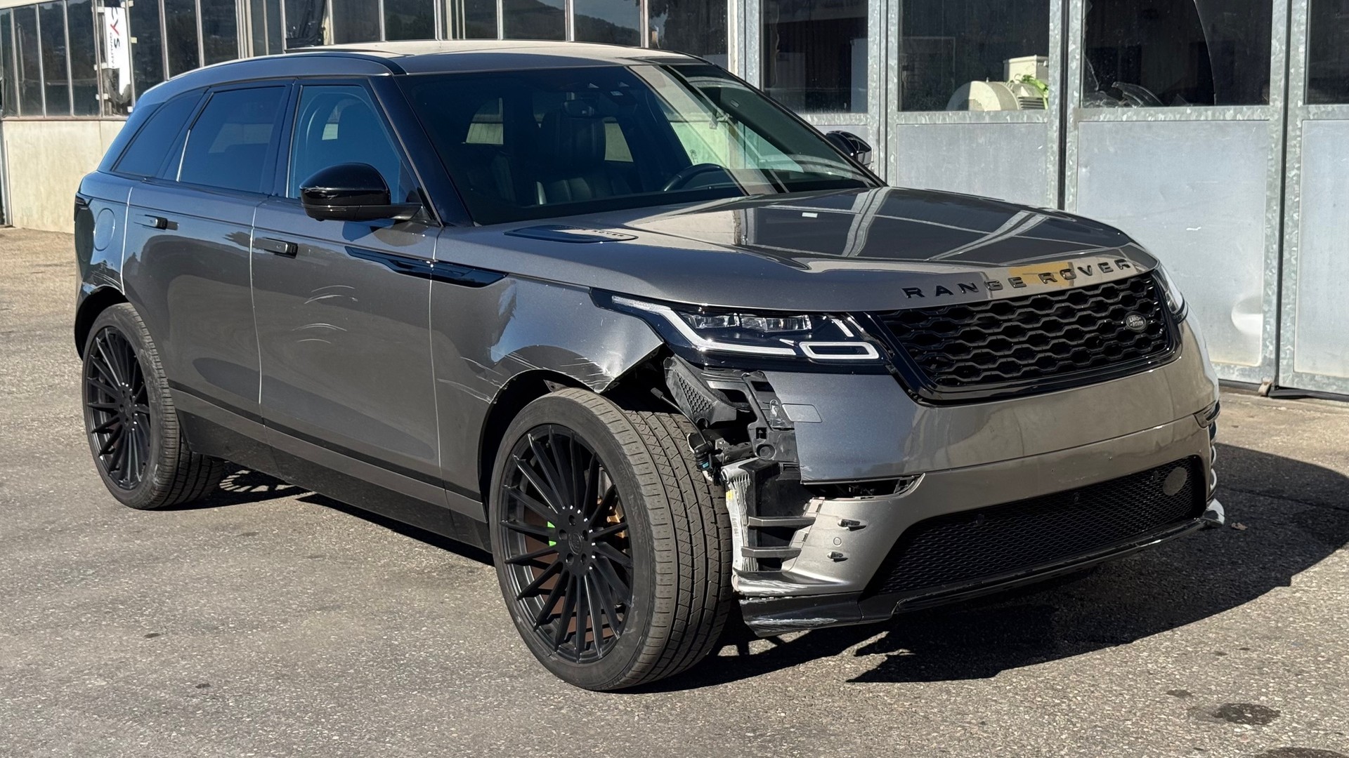 LAND ROVER Range Rover Velar R-Dynamic D 300 HSE Automatic-image-2