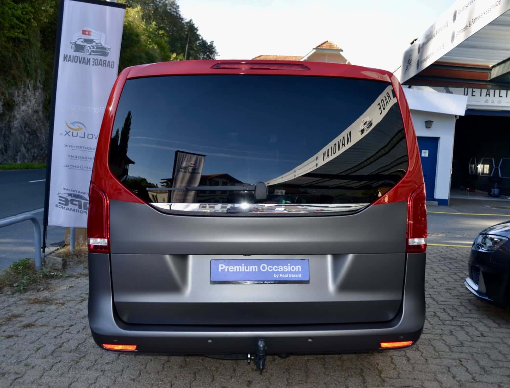 MERCEDES-BENZ V 250 d lang 4Matic 7G-Tronic-image-5