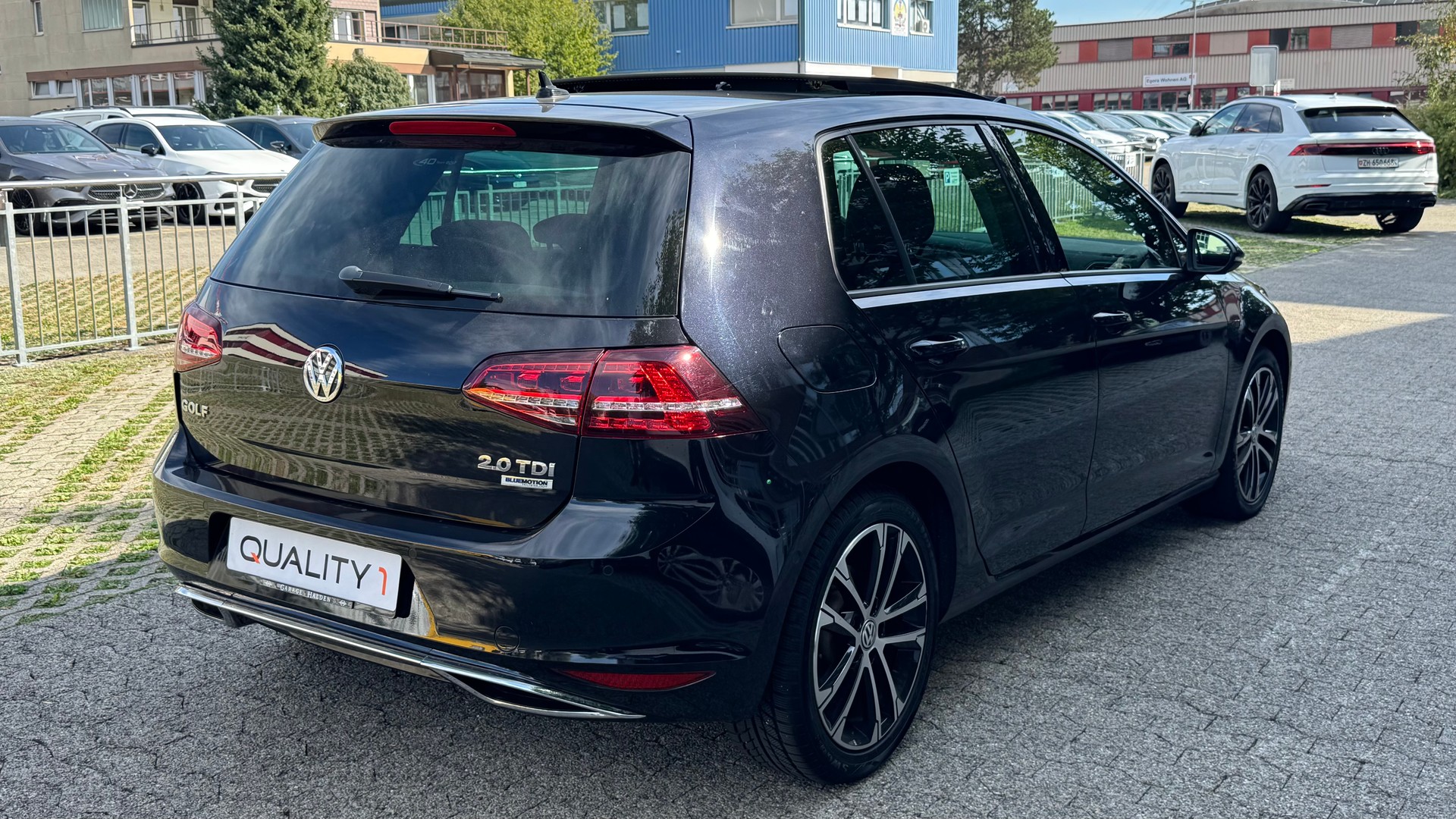 VW Golf 2.0 TDI Edition 40 DSG-image-3