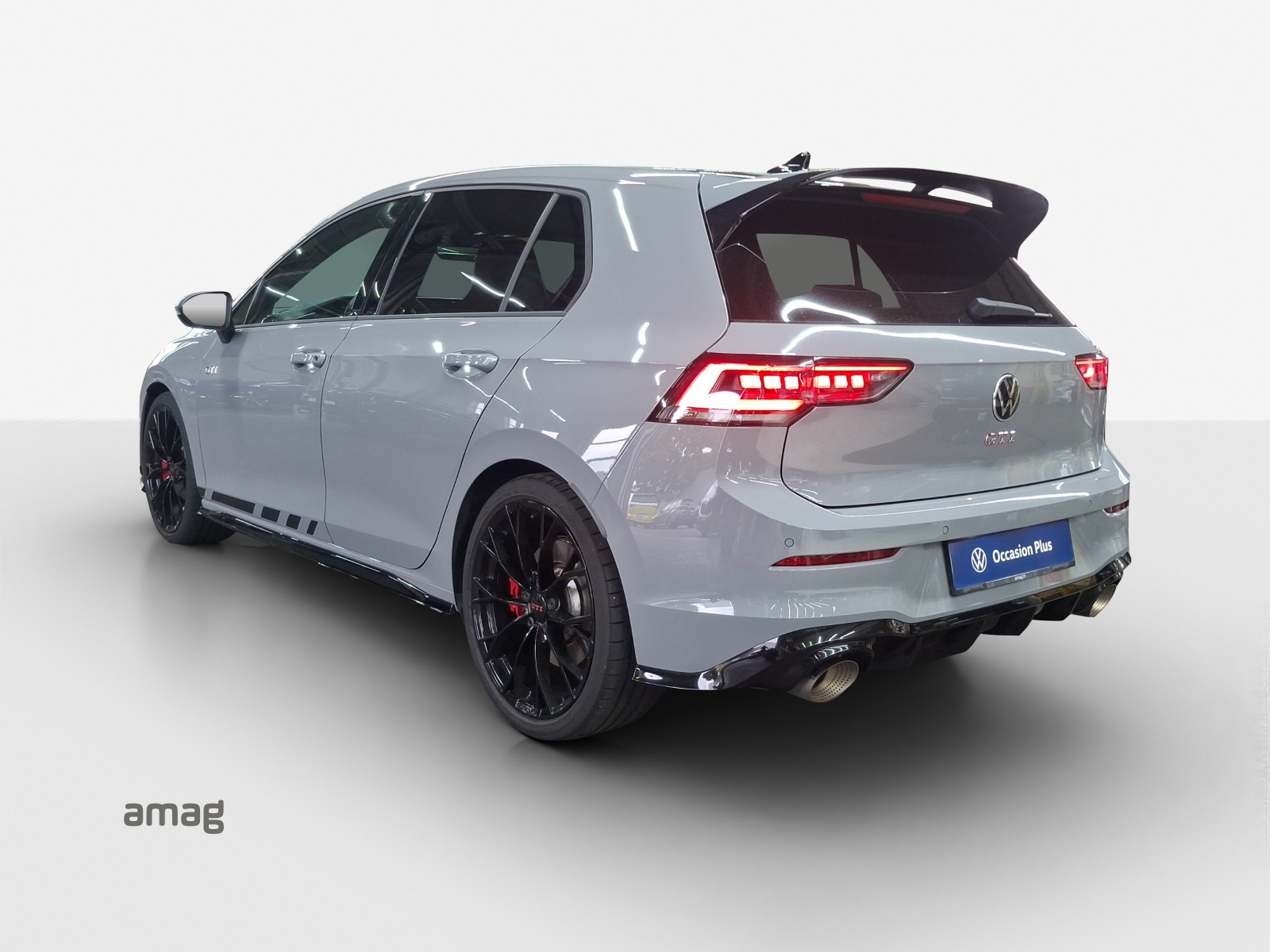 VW Golf 2.0 TSI GTI Clubsport DSG-image-2