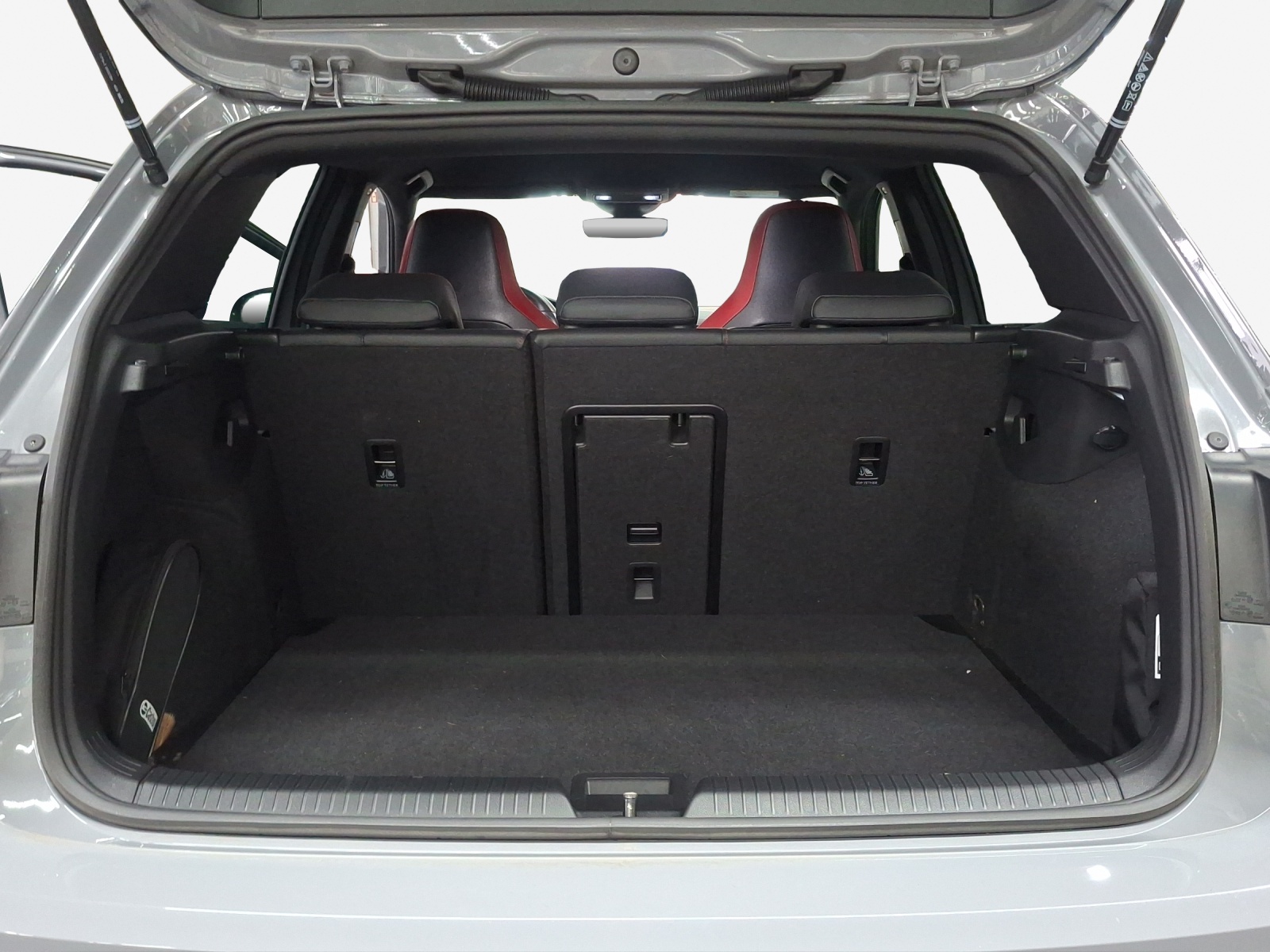 VW Golf 2.0 TSI GTI Clubsport DSG-image-12