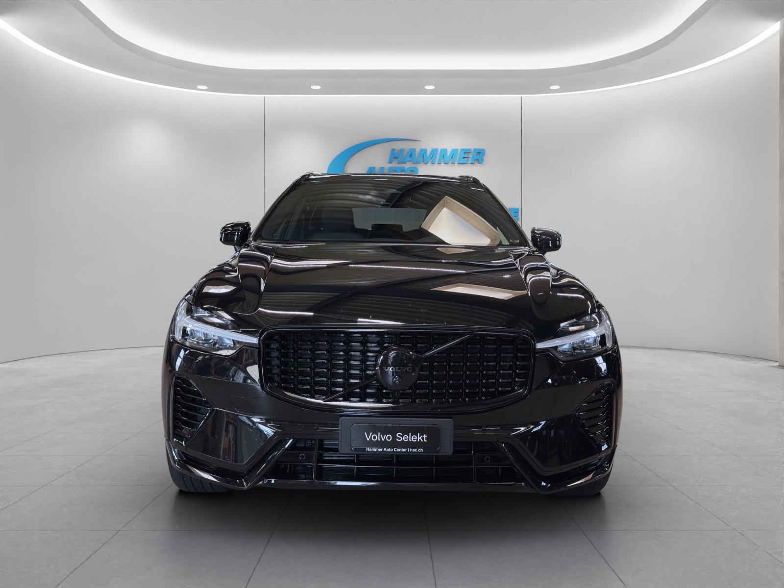 VOLVO XC60 2.0 T8 TE XCENTRIC Black Edition eAWD-image-5