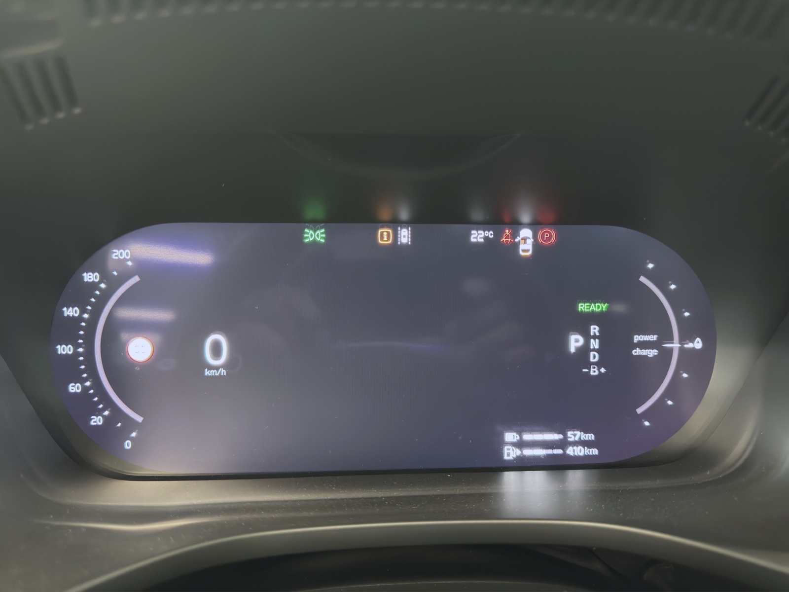 VOLVO XC60 2.0 T8 TE XCENTRIC Black Edition eAWD-image-9