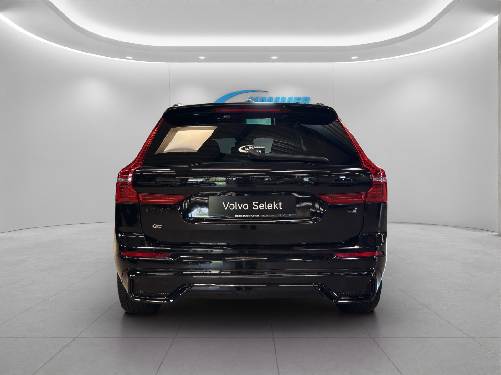 VOLVO XC60 2.0 T8 TE XCENTRIC Black Edition eAWD-image-3