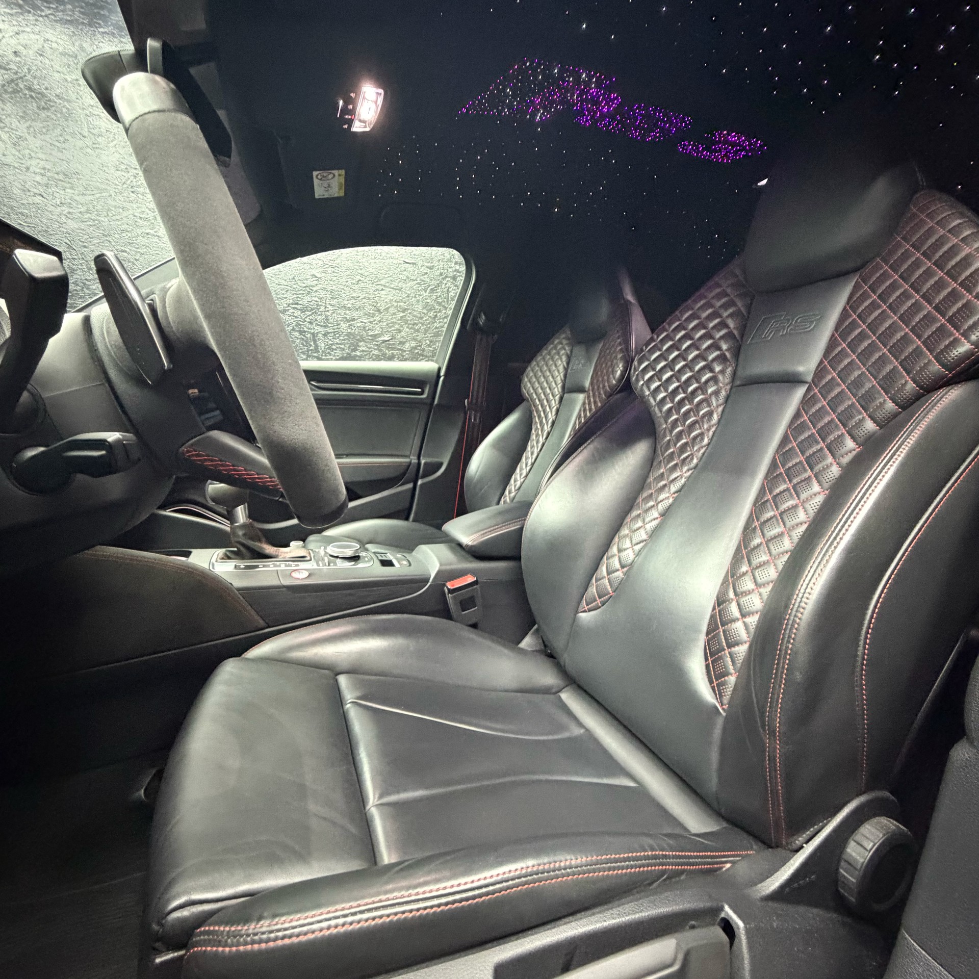 AUDI RS3 Limousine 2.5 TSI quattro S-tronic-image-9