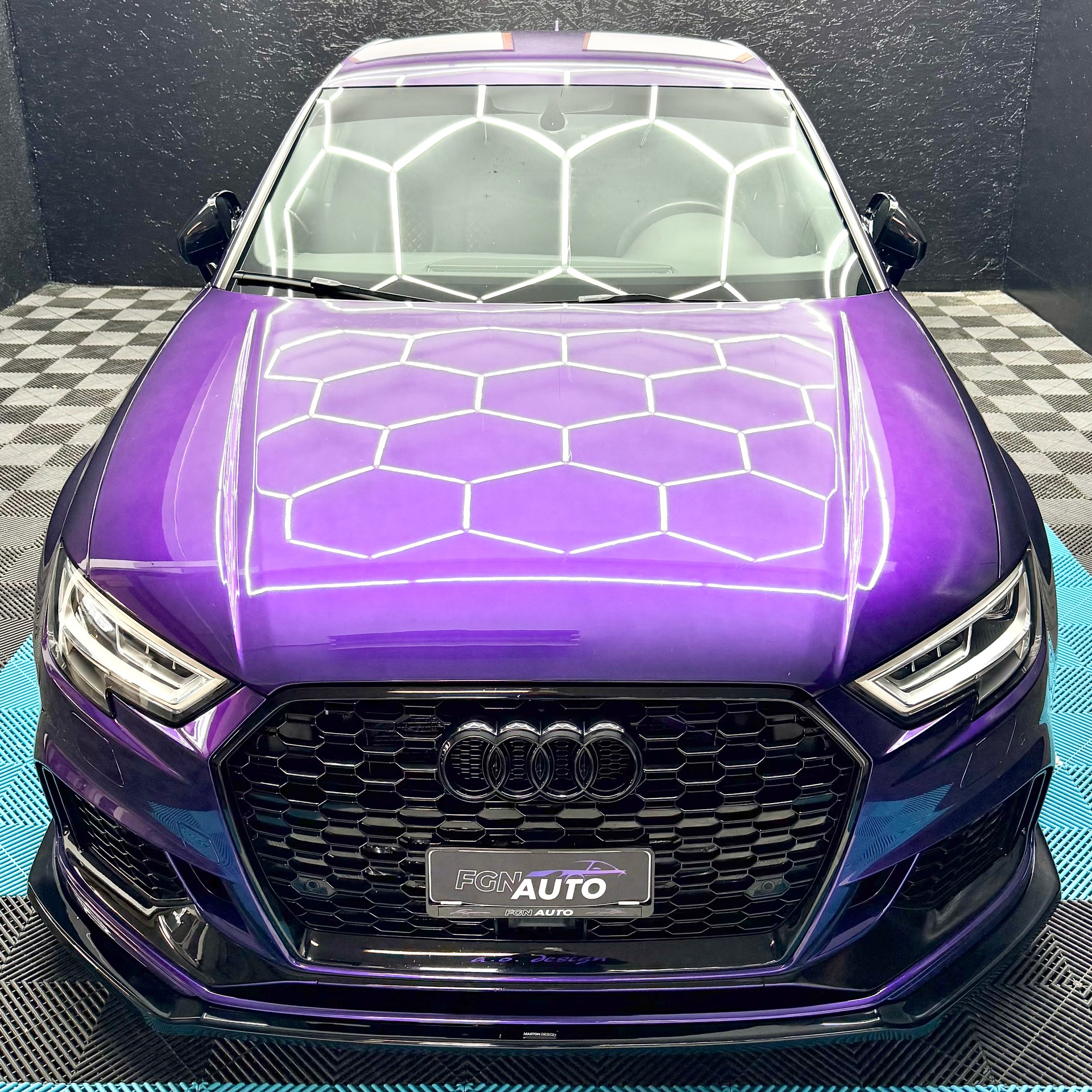 AUDI RS3 Limousine 2.5 TSI quattro S-tronic-image-0