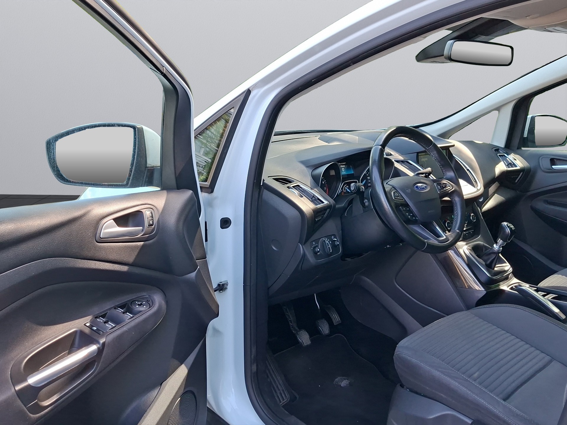 FORD GrC-Max 1.5 SCTi Titanium-image-16