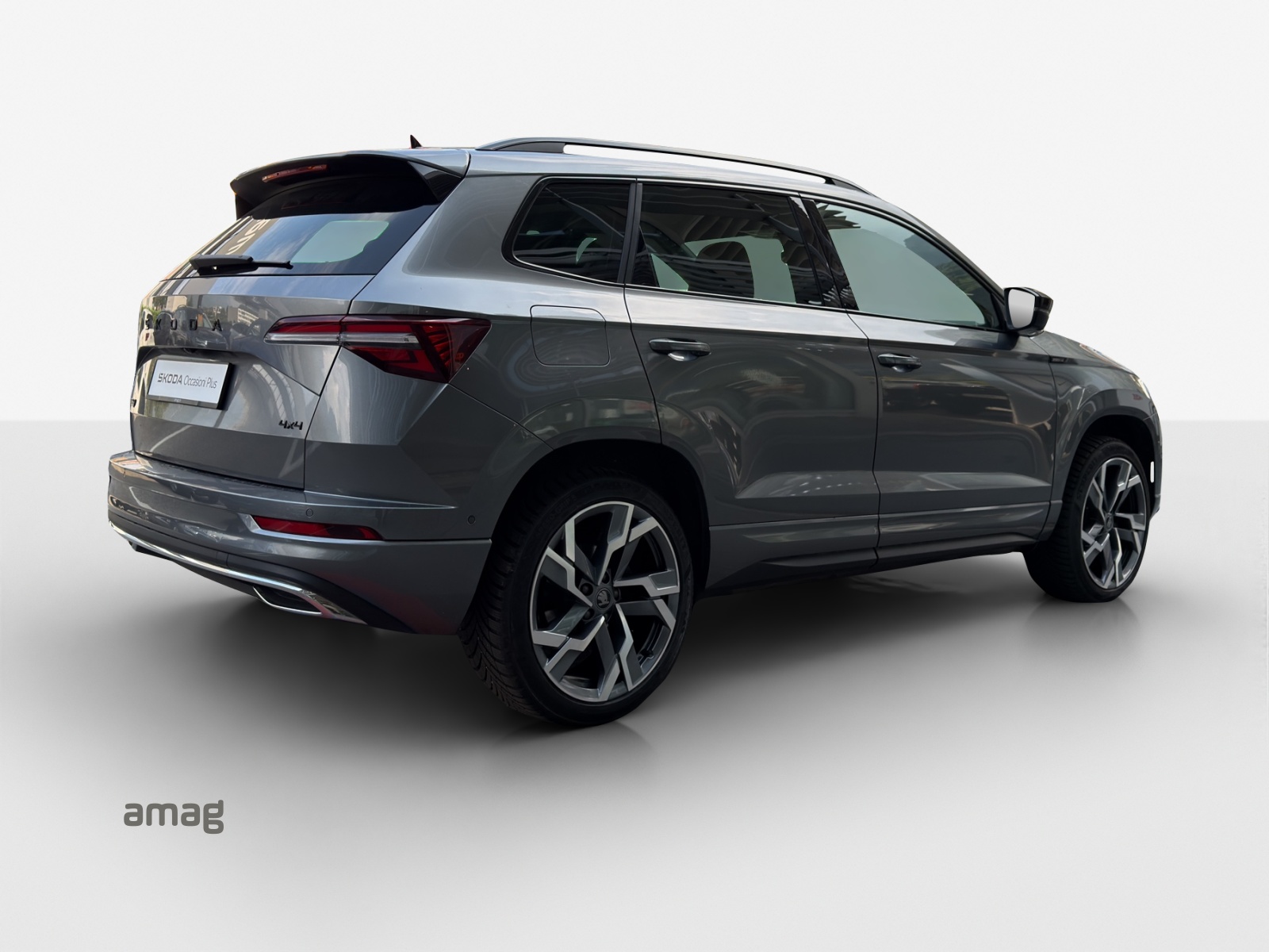 SKODA Karoq 2.0 TSI SportLine 4x4 DSG-image-4