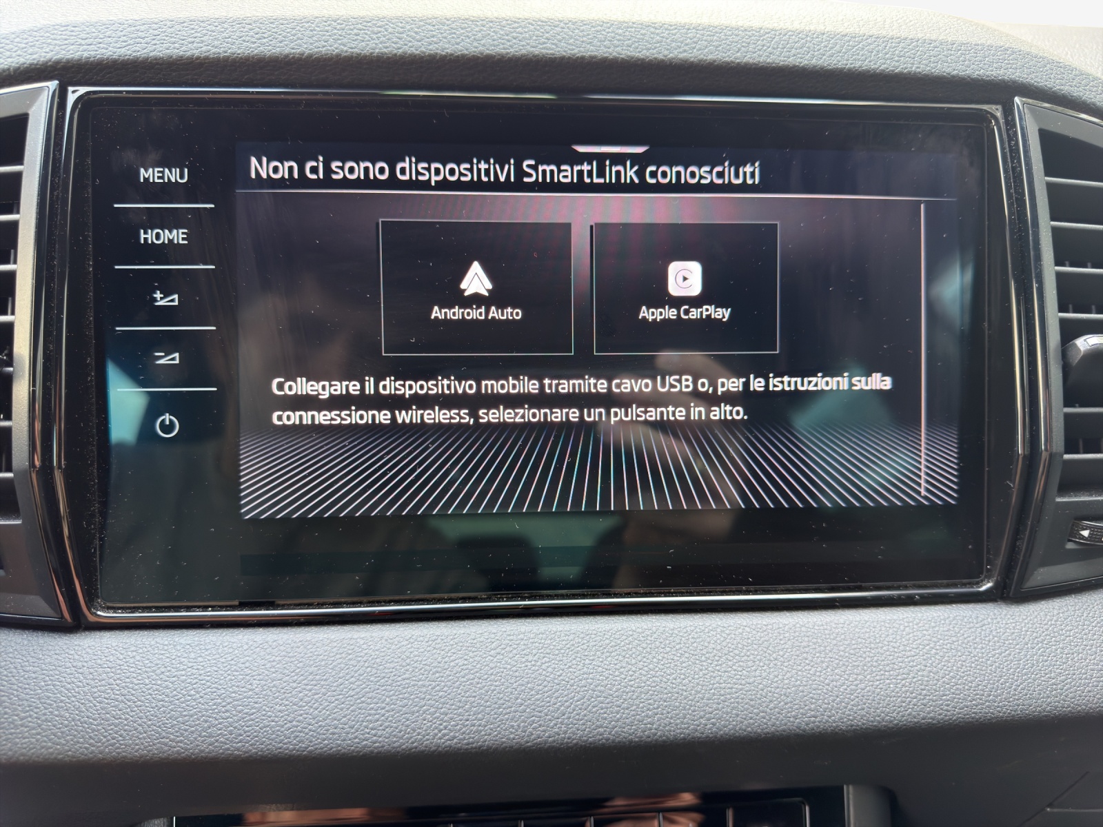 SKODA Karoq 2.0 TSI SportLine 4x4 DSG-image-15