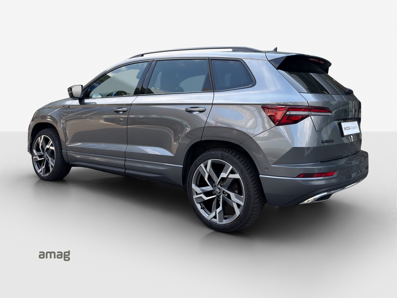 SKODA Karoq 2.0 TSI SportLine 4x4 DSG-image-2