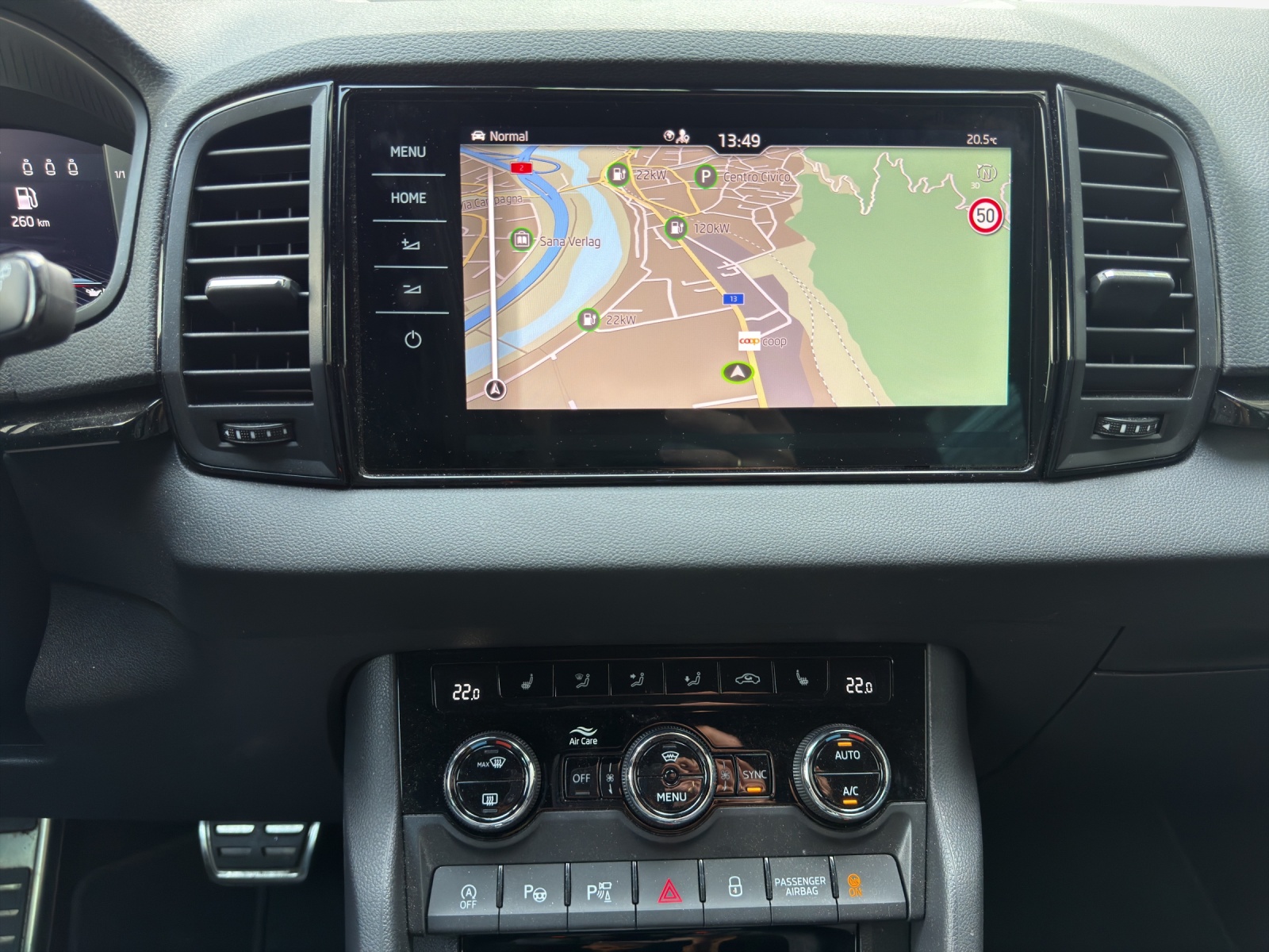 SKODA Karoq 2.0 TSI SportLine 4x4 DSG-image-10