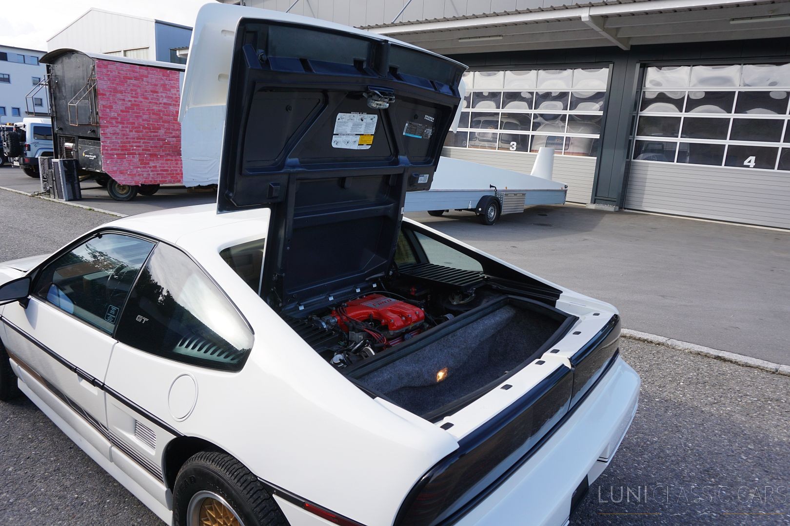 PONTIAC Fiero GT-image-25