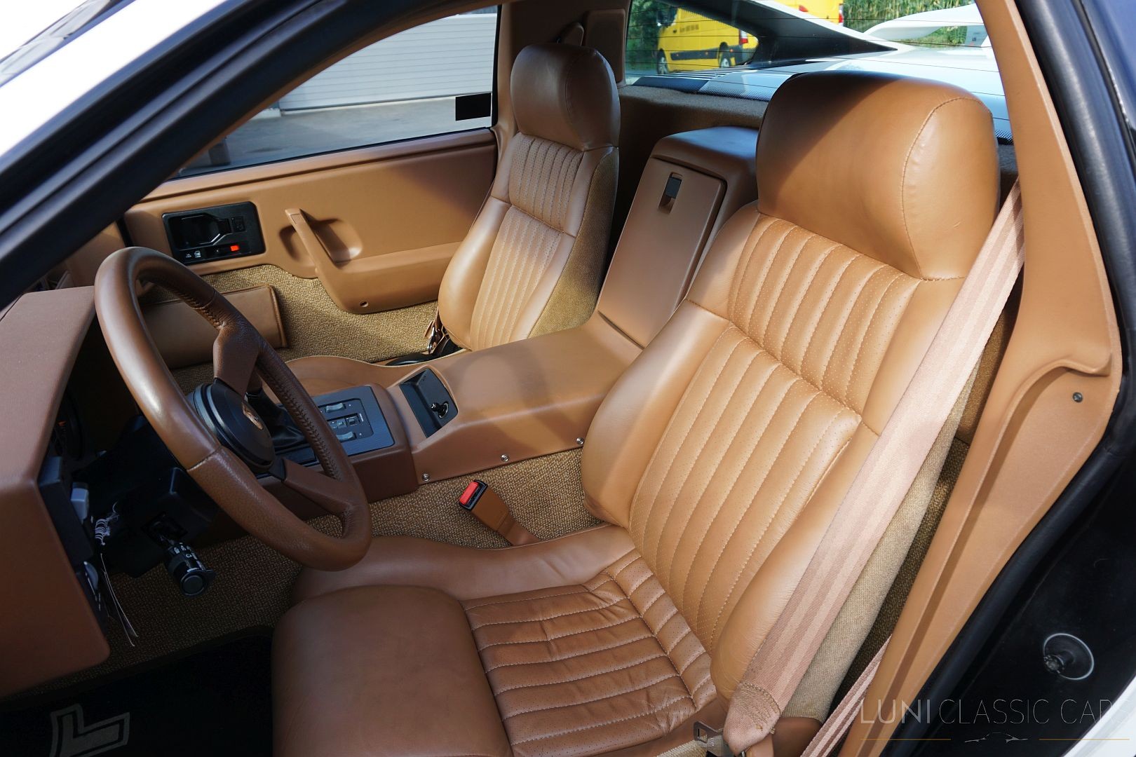 PONTIAC Fiero GT-image-24
