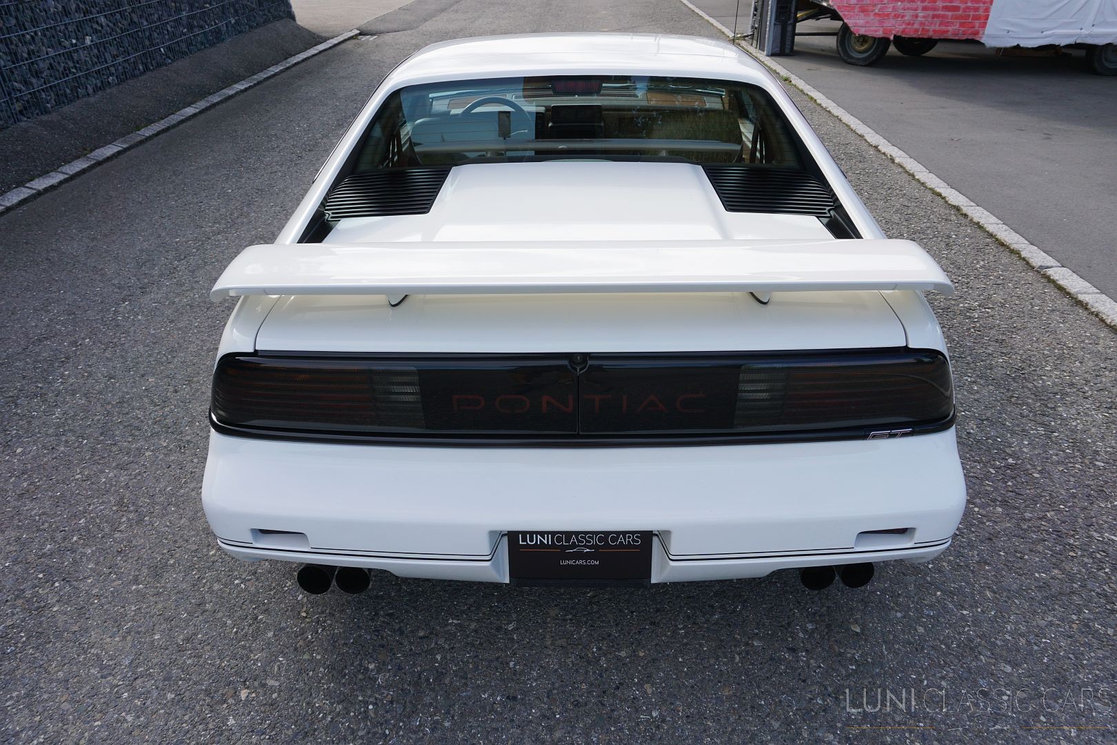 PONTIAC Fiero GT-image-4