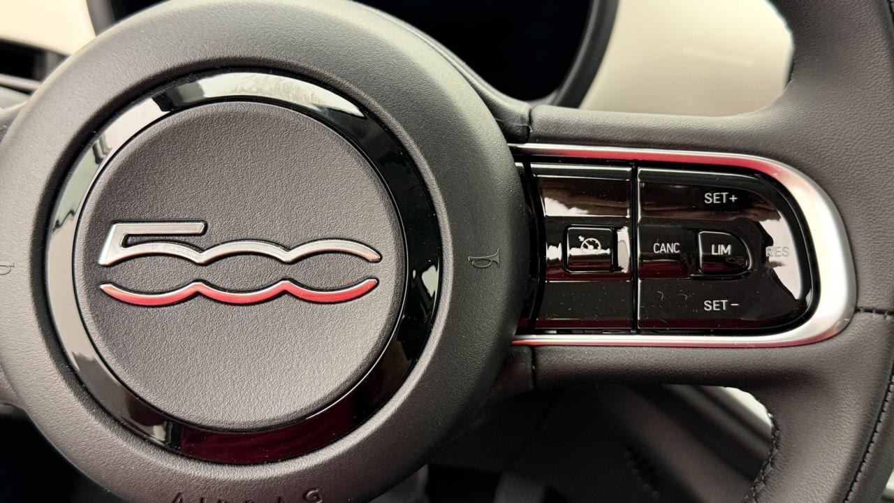 FIAT 500 electric 87kWh Icon-image-9