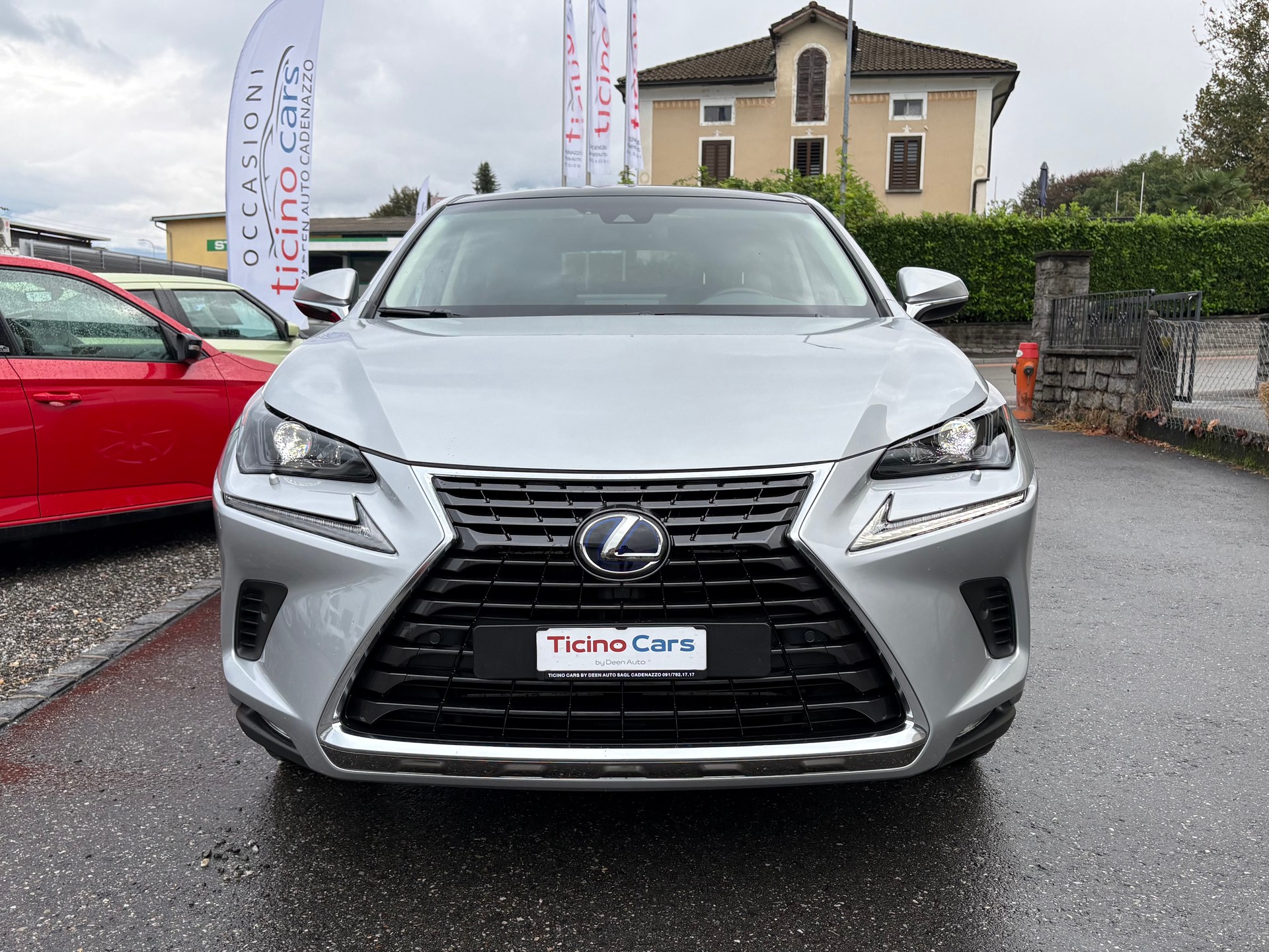 LEXUS NX 300h Comfort E-Four Automatic-image-6