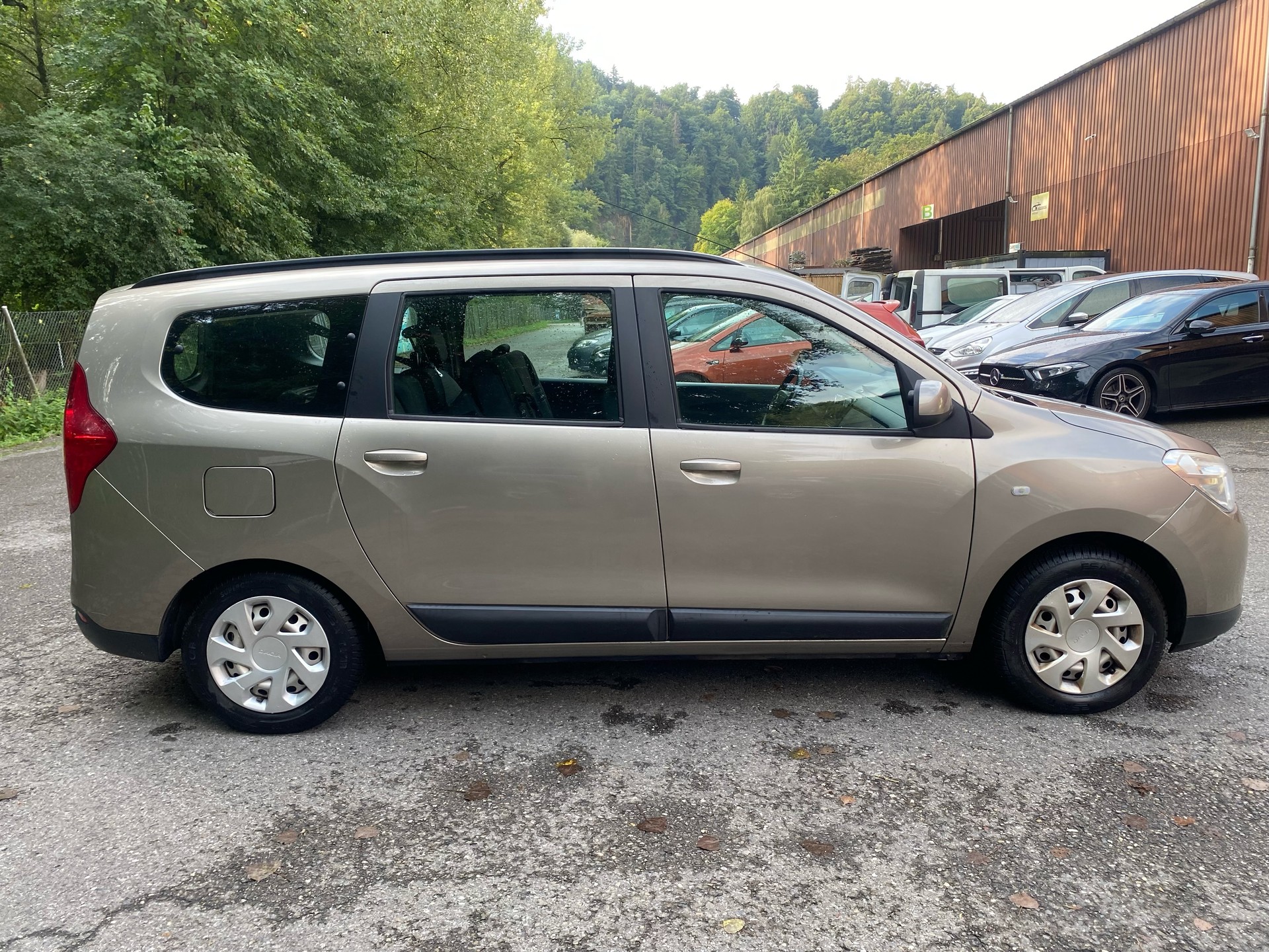 DACIA Lodgy 1.6 Ambiance-image-2