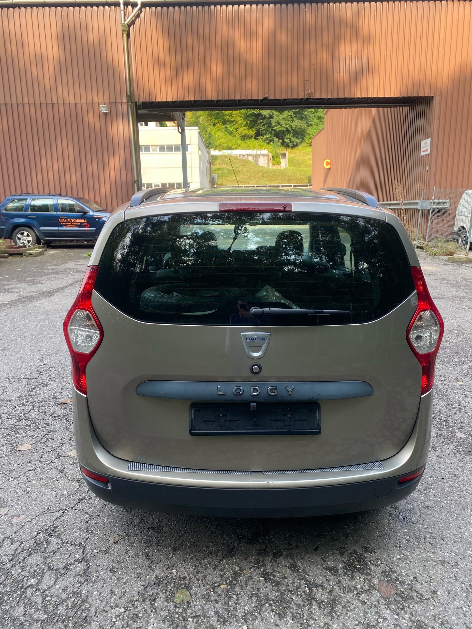 DACIA Lodgy 1.6 Ambiance-image-3