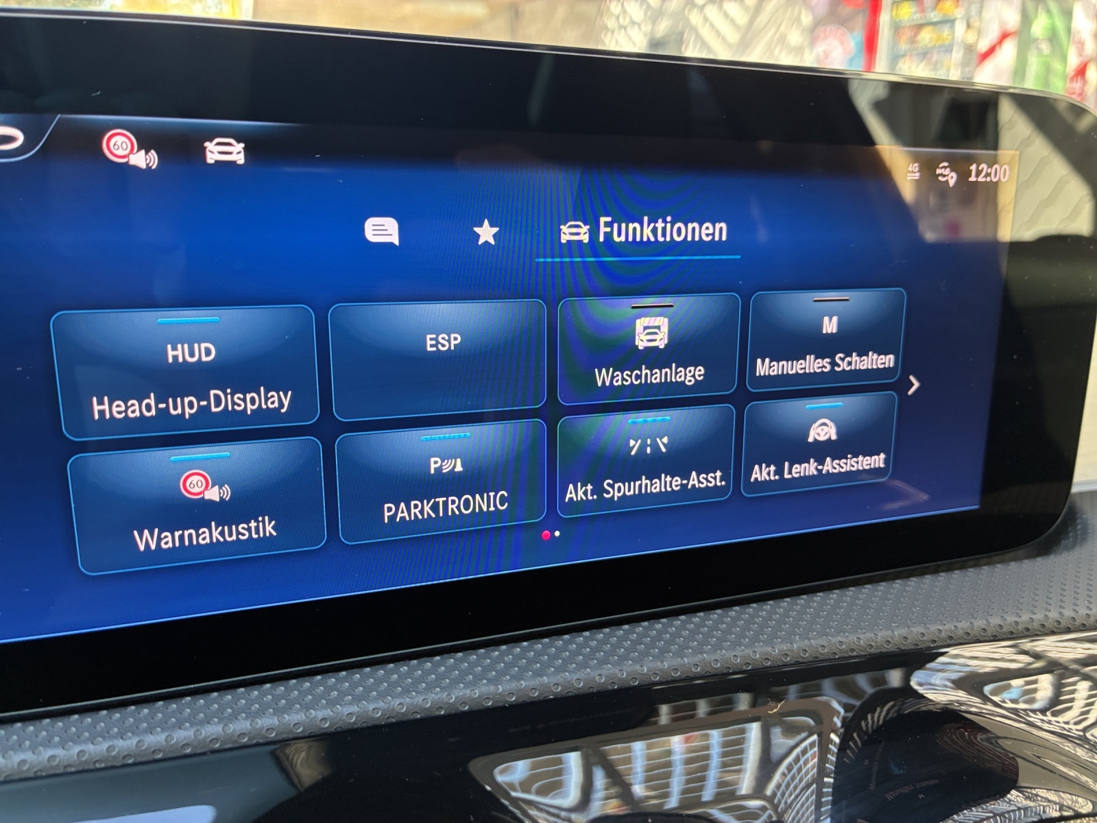 MERCEDES-BENZ A 220 4Matic 8G-DCT-image-15