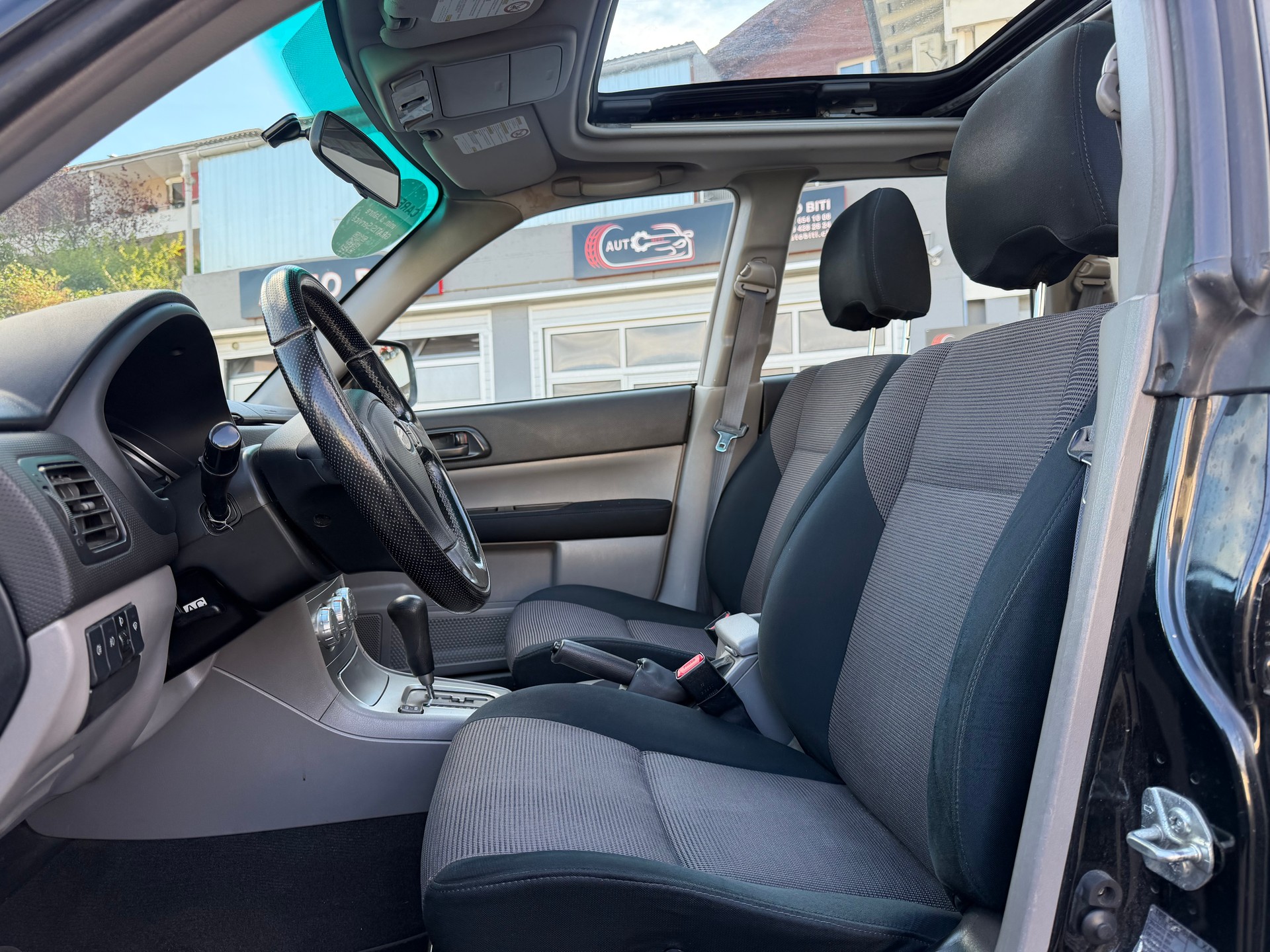 SUBARU Forester 2.0X Comfort-image-6