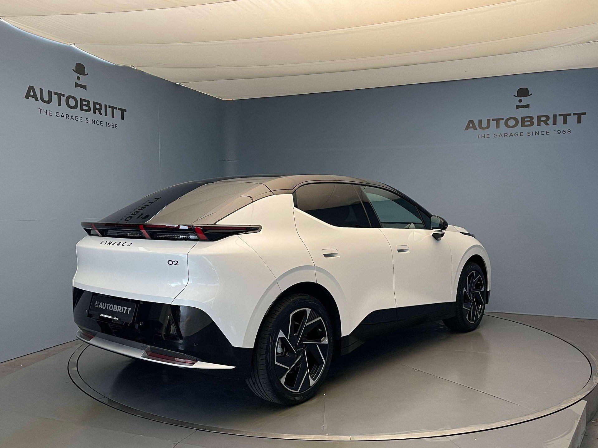 LYNK & CO 02 More-image-2