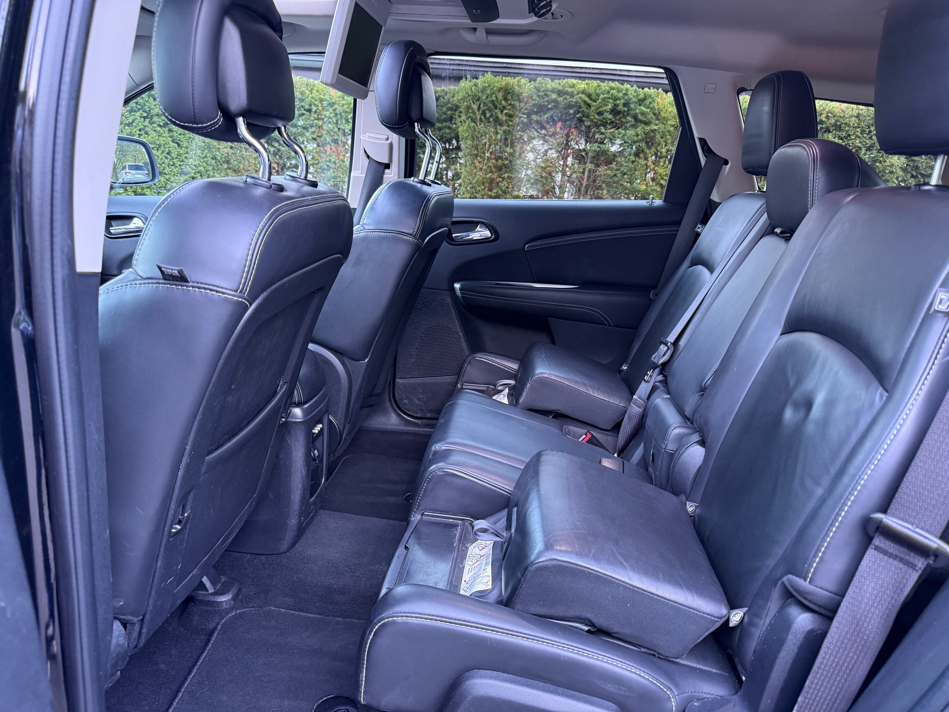 DODGE 2.4 Automatic | 7 Plätze | Leder | Navi | DVD | Kamera | Kindersitz | 19 Zoll | Frisch Ab MFK-image-13