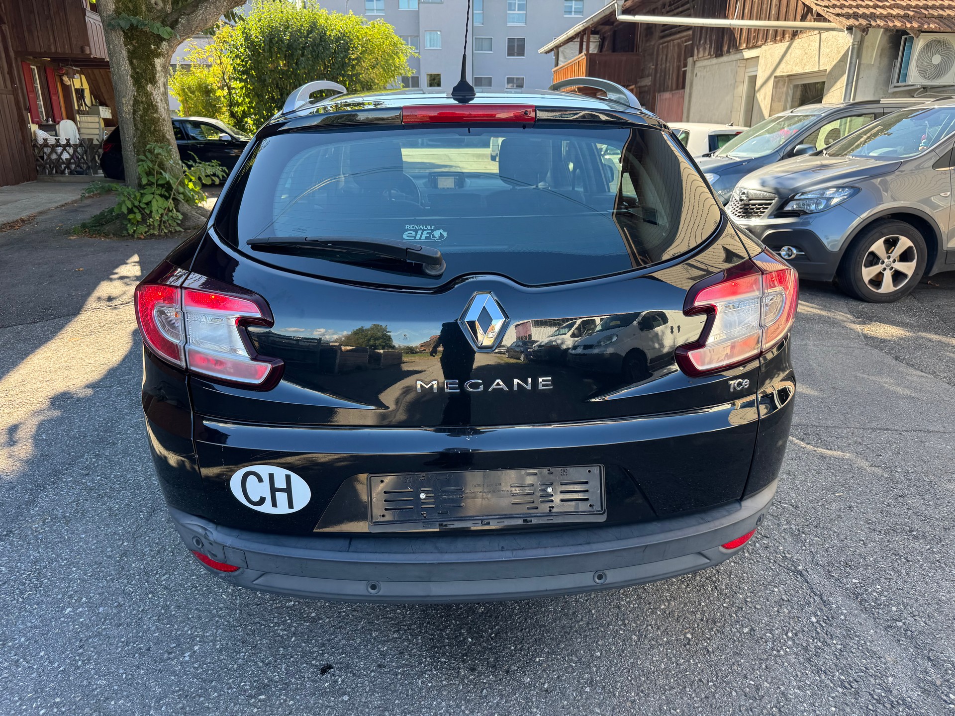 RENAULT Mégane Grandtour 1.2 16V Turbo Dynamique-image-4
