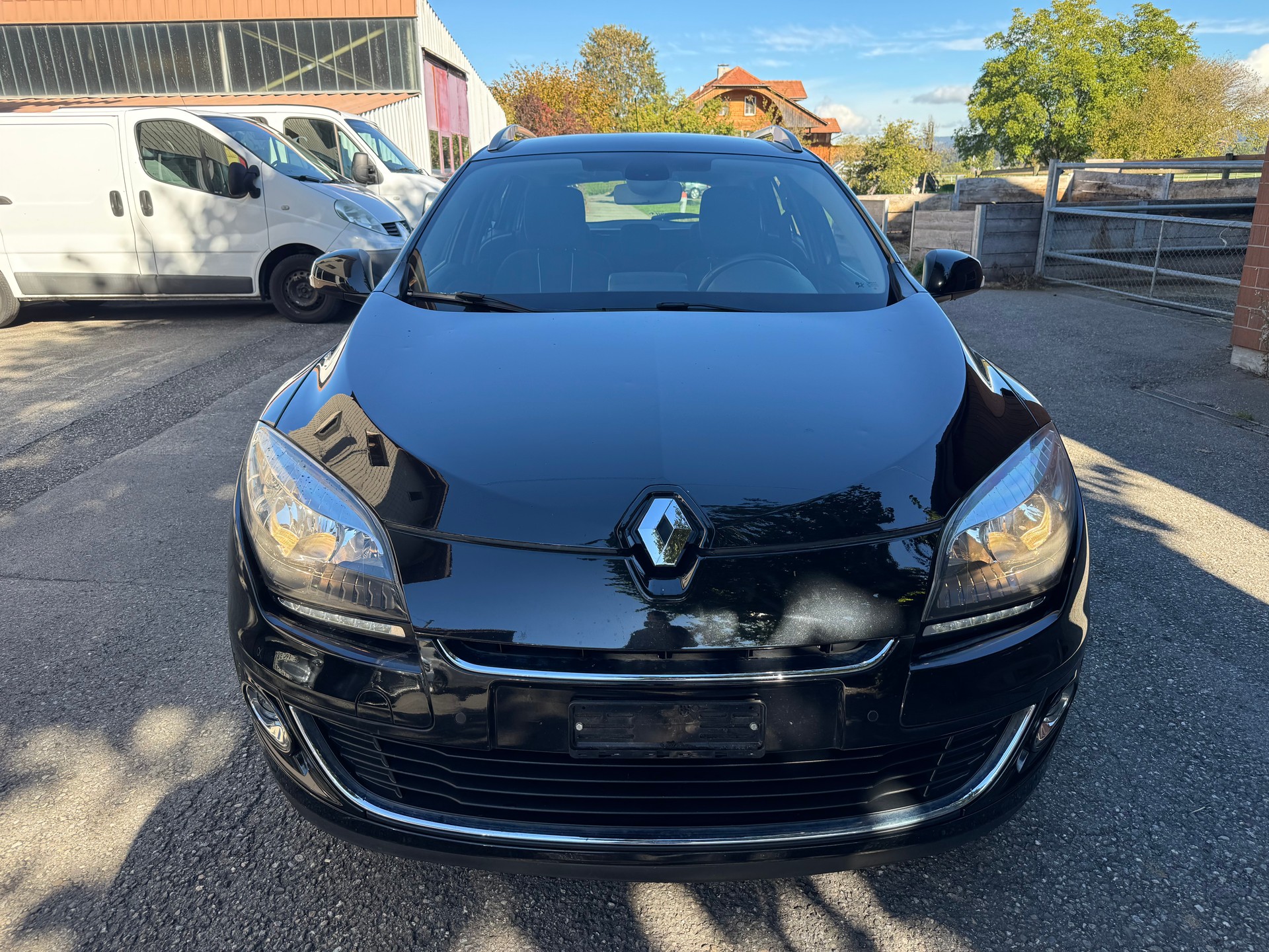 RENAULT Mégane Grandtour 1.2 16V Turbo Dynamique-image-1