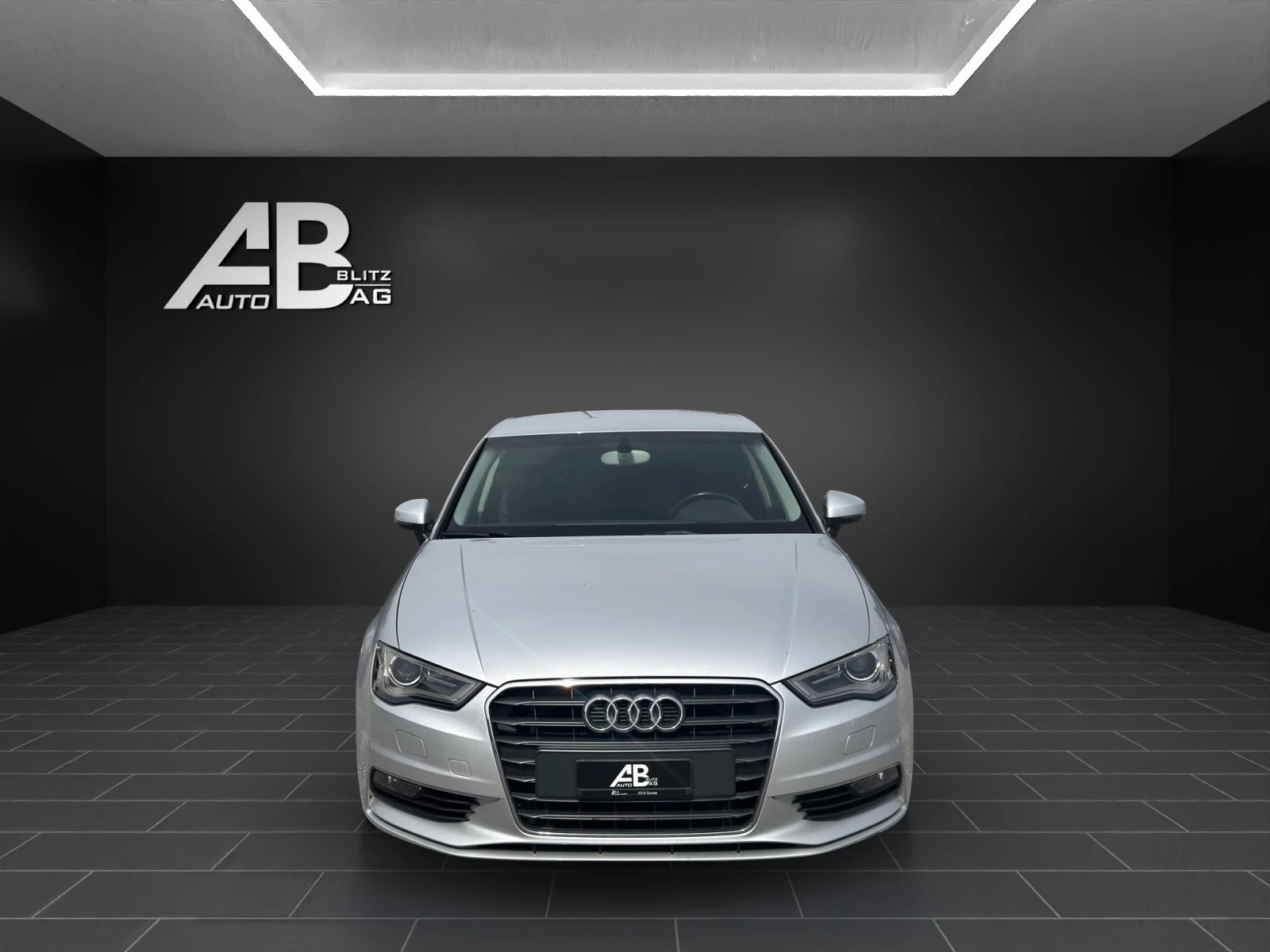 AUDI A3 Limousine 1.8 TFSI Ambition S-tronic mit 180 PS-image-0