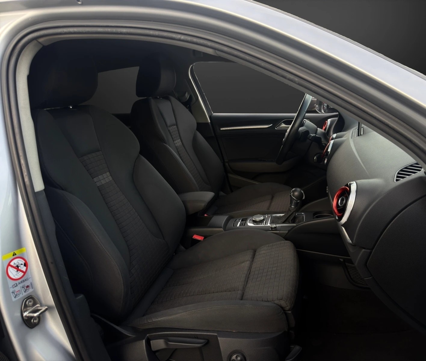 AUDI A3 Limousine 1.8 TFSI Ambition S-tronic mit 180 PS-image-8