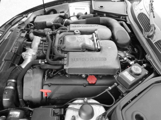 JAGUAR XKR S/C Convertible-image-9